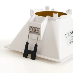 Aro downlight empotrable cuadrado - Bajo UGR - Corte 85 x 85mm