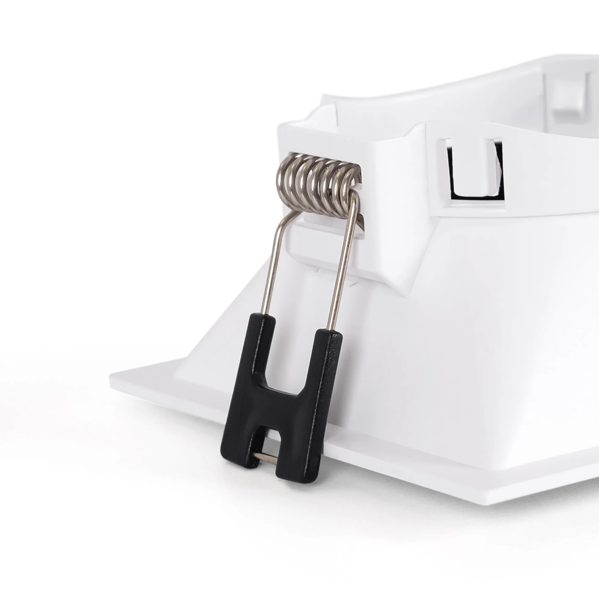 Aro downlight empotrable cuadrado - Bajo UGR - Corte 75 x 75mm