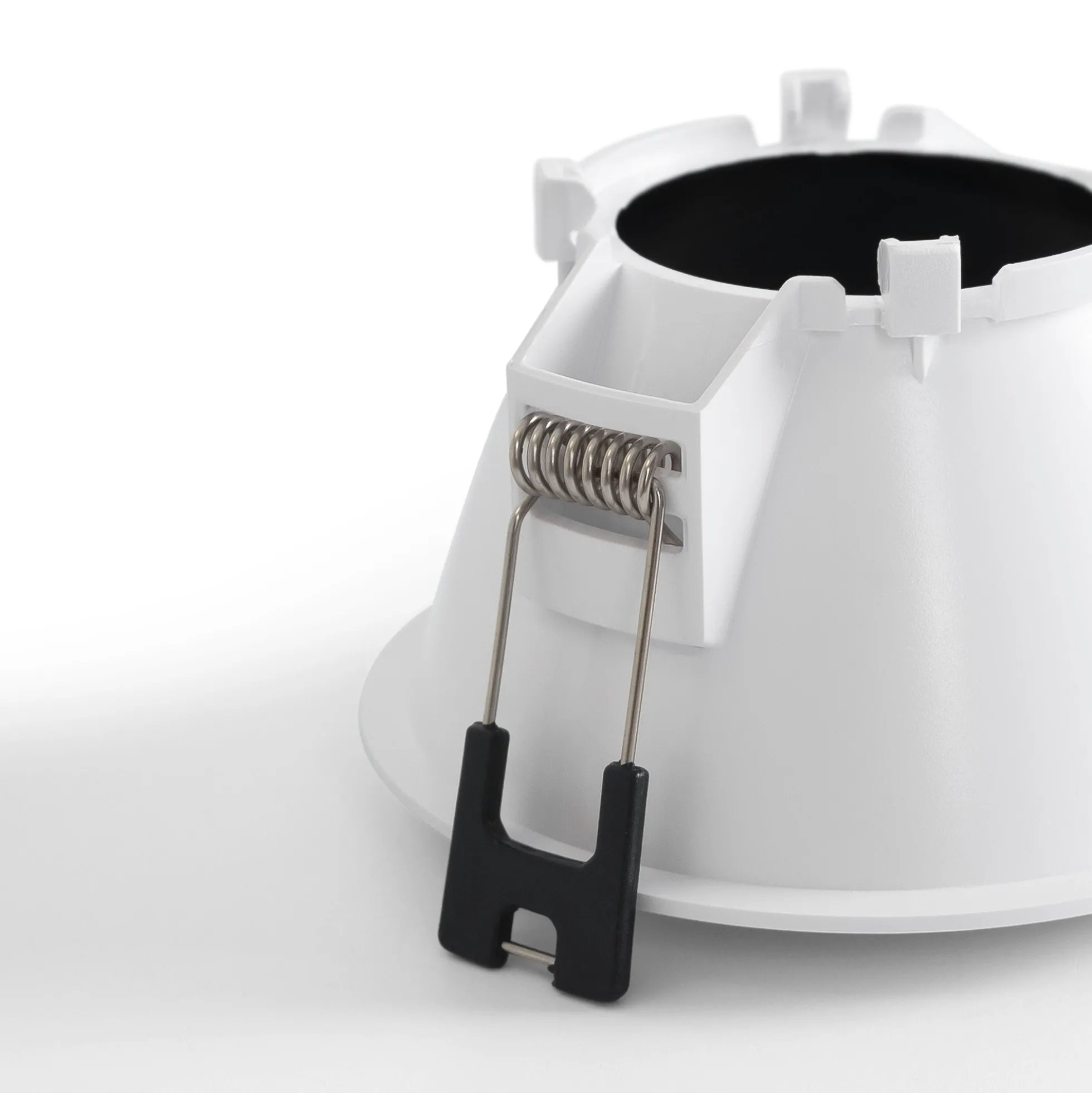 Aro downlight empotrable redondo - Bajo UGR - Corte Ø85mm