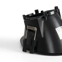 Aro downlight redondo asimétrico - Bajo UGR - Corte Ø85mm