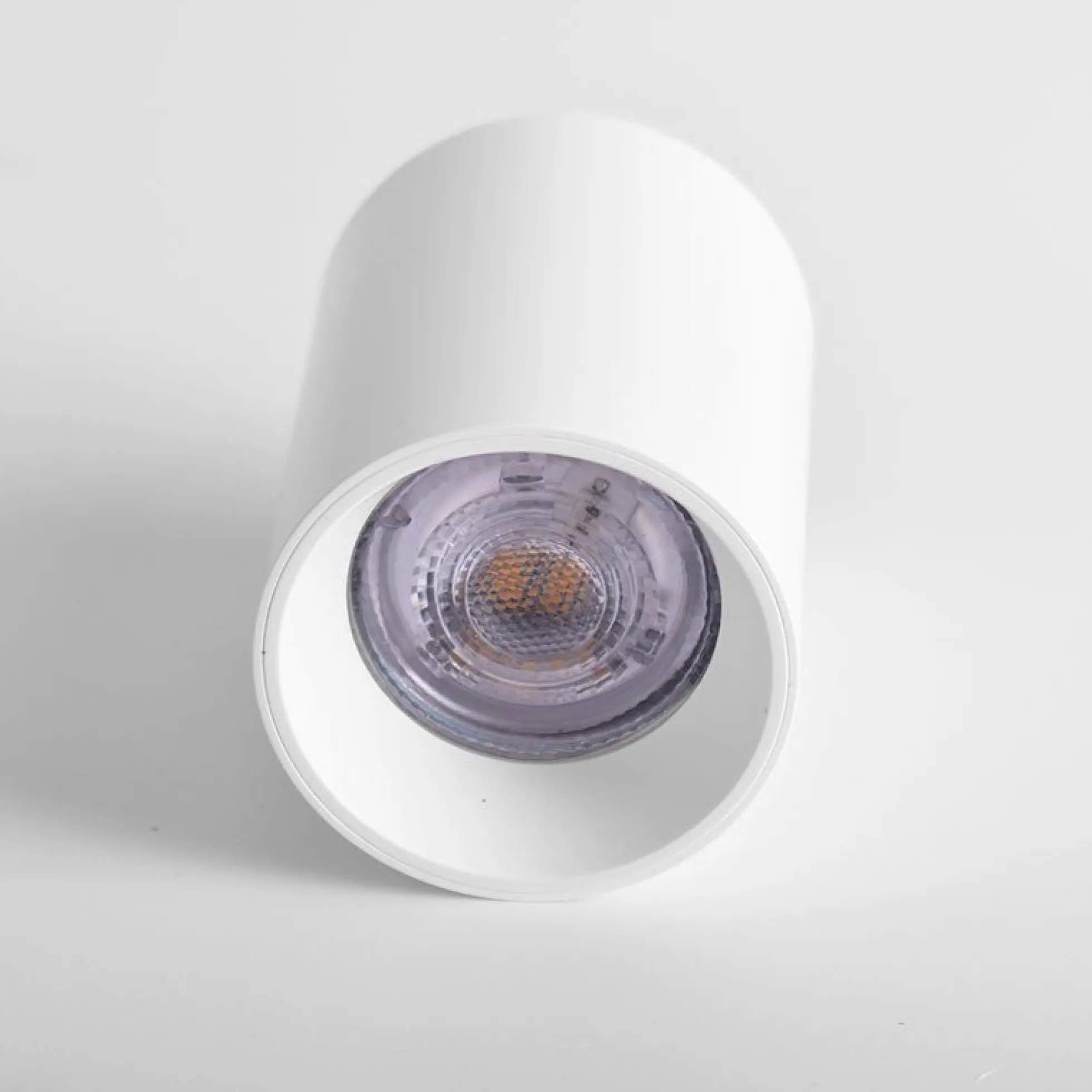 Aro tubular para bombilla GU10 – Efecto aplique de techo