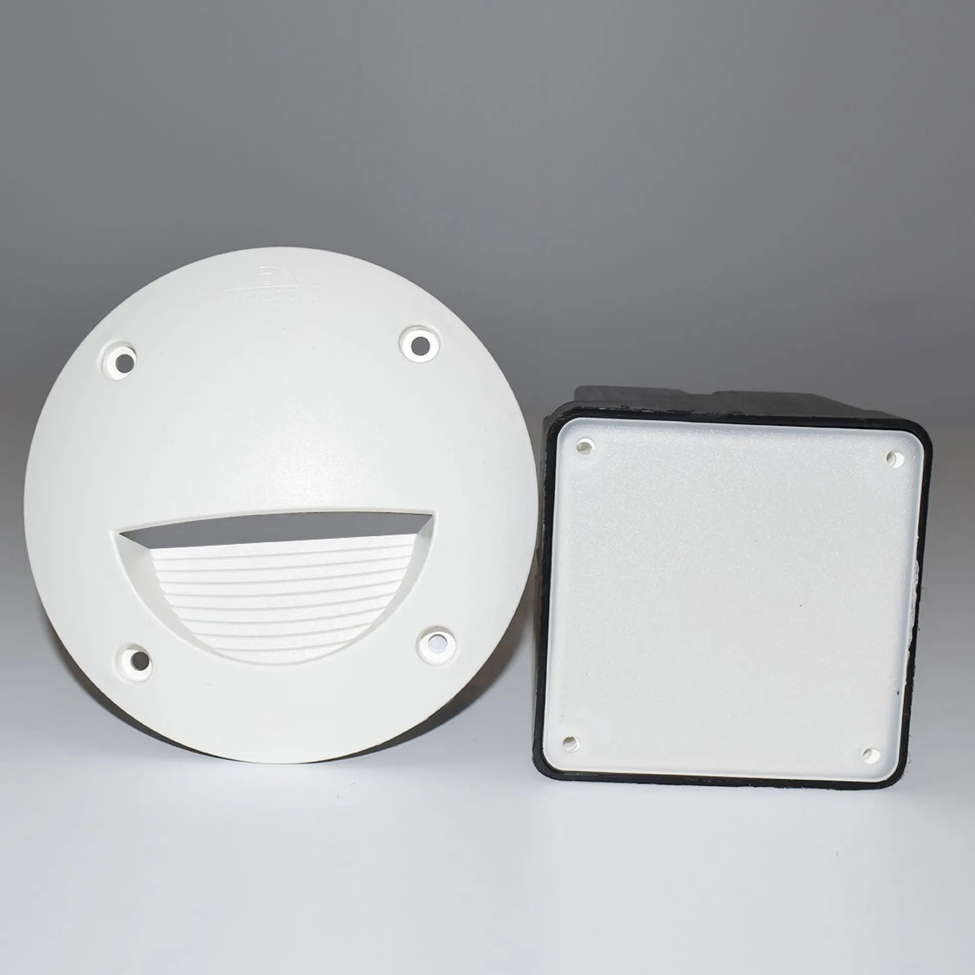 Baliza empotrable LED FUMAGALLI "LETI 100 ROUND-ST" GX53 - 3W - IP66