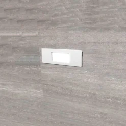 Baliza exterior LED empotrable pared Fumagalli