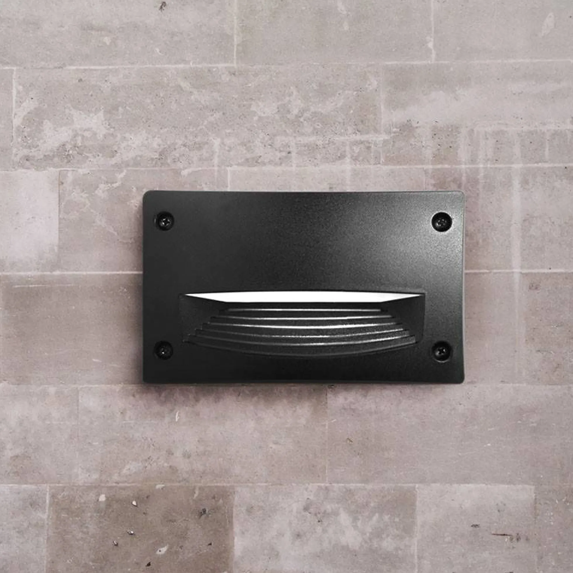 Baliza LED de superficie FUMAGALLI EXTRALETI 200 HS 3W