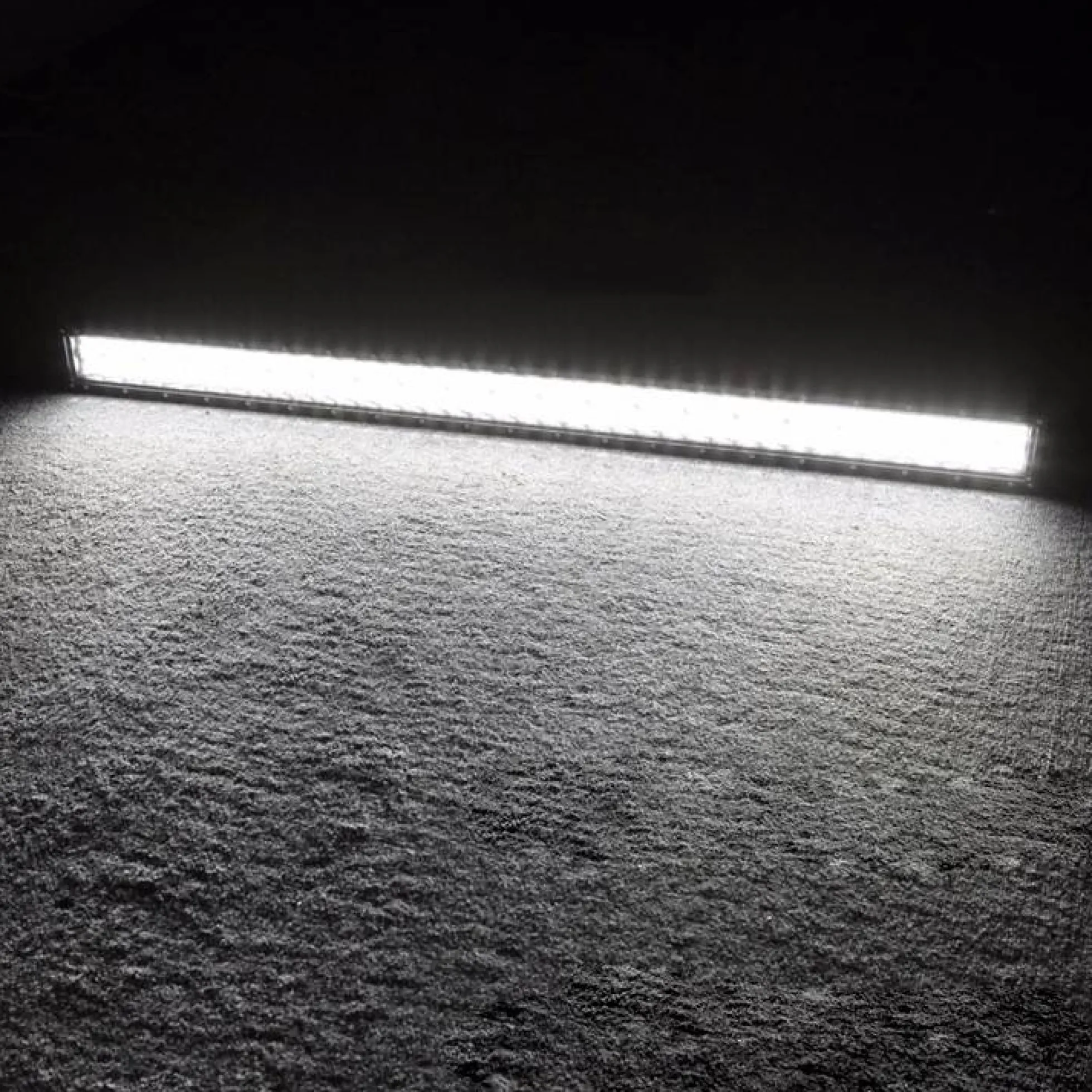 Barra LED 4x4 todoterreno - 240W - 10-40V DC - 42 Pulgadas - 16.000 lm - Ángulo 30º