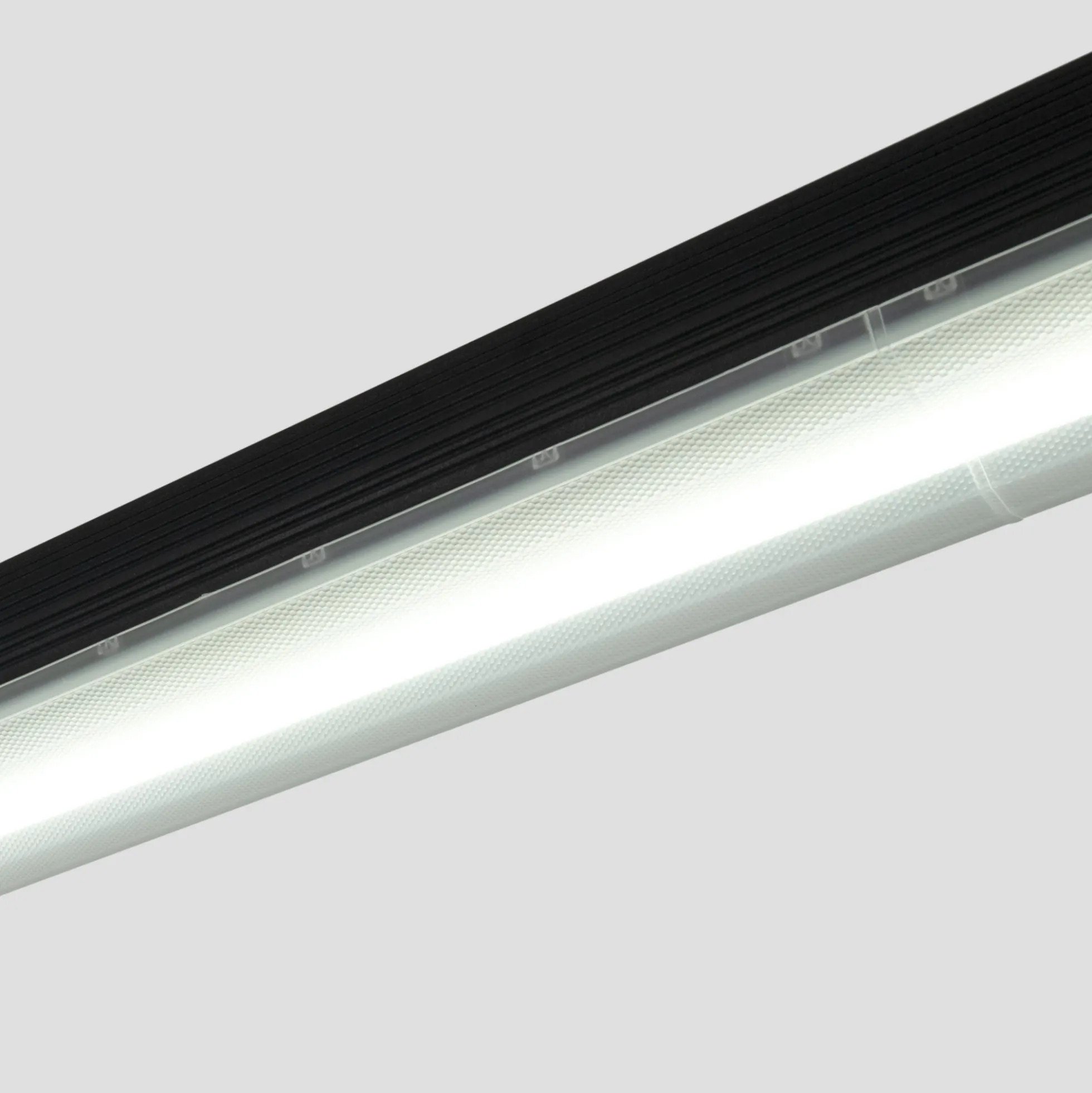Barra lineal LED de alta potencia - 60W - 150cm - Enlazable - IP20