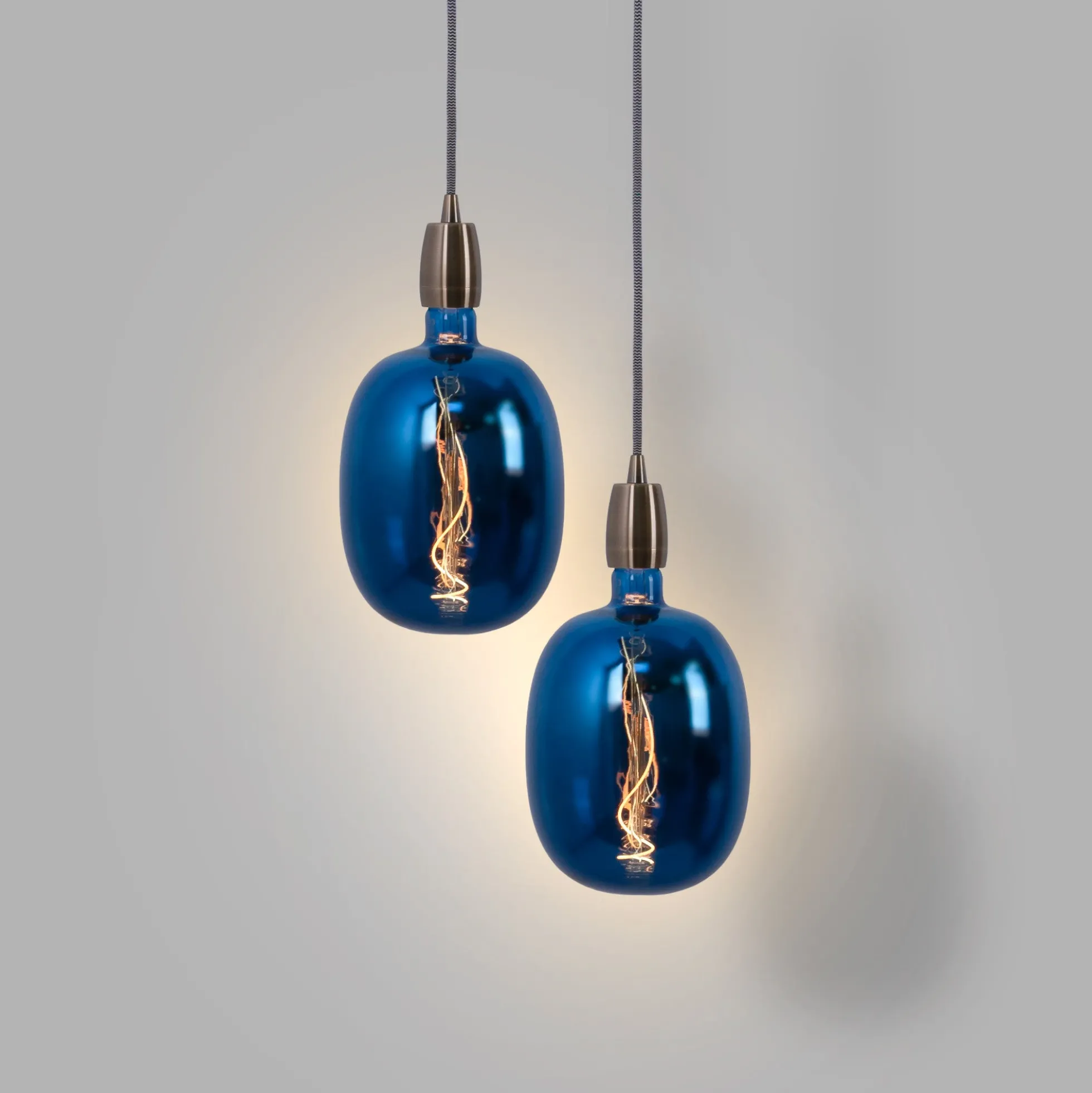 Bombilla decorativa LED de filamento - E27 T170 - Regulable - 4W - 4200K