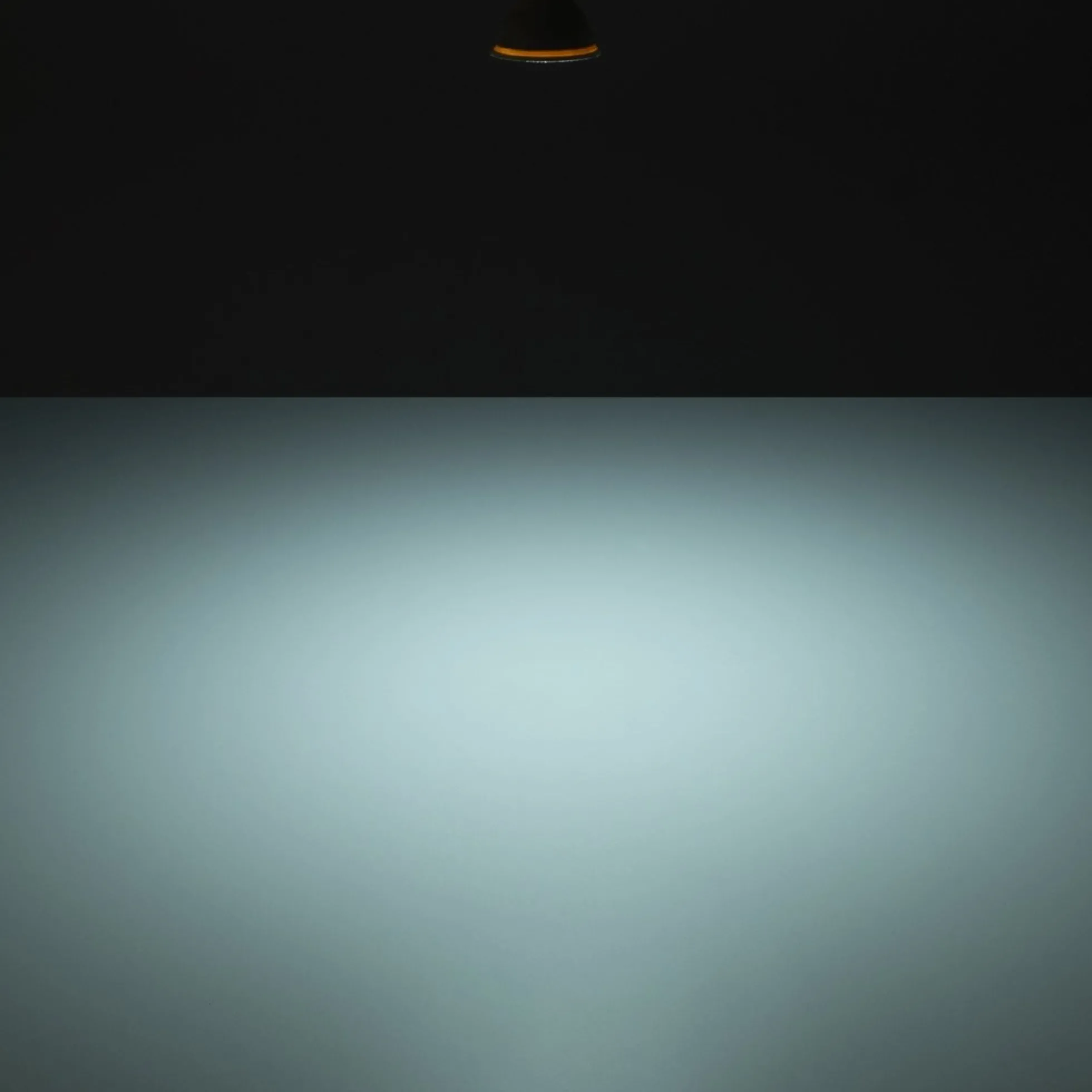 Bombilla LED GU10 - 7W - 120º