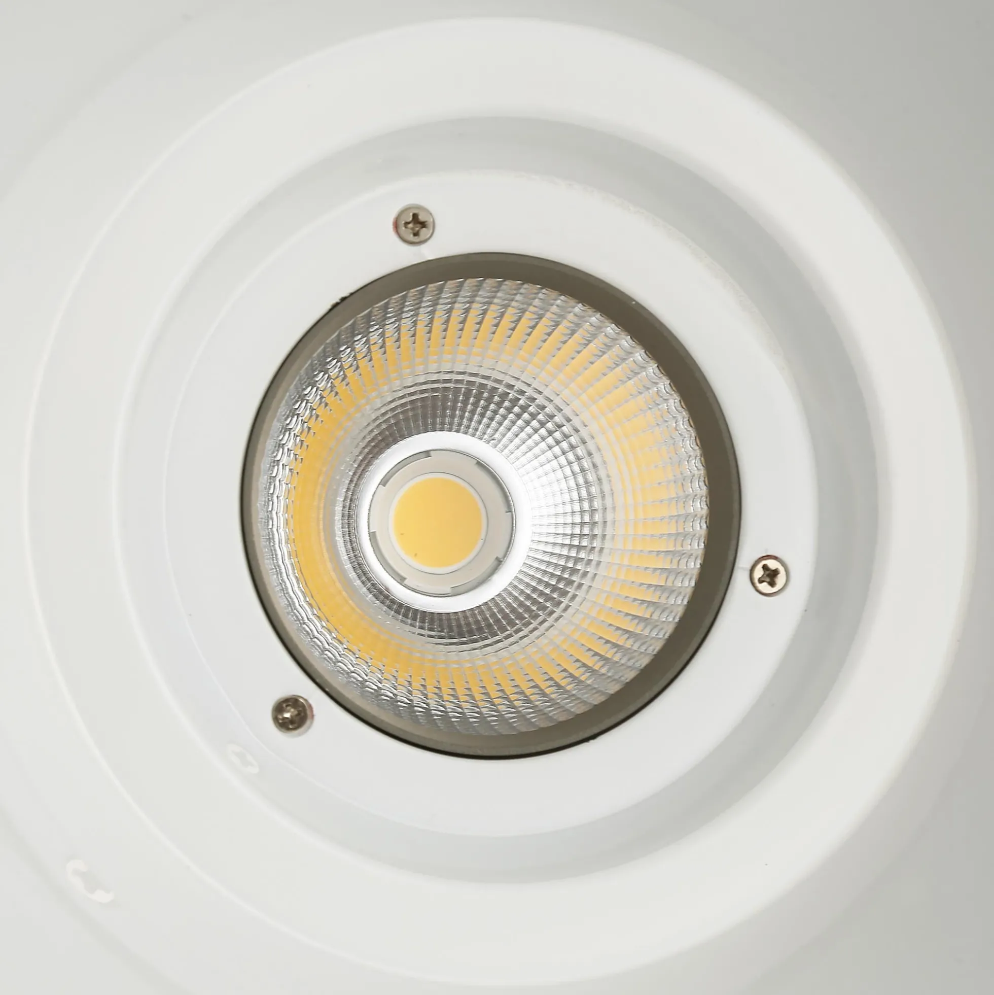 Campana LED comercial 36W - 4300K - CRI95 - Driver KeGu