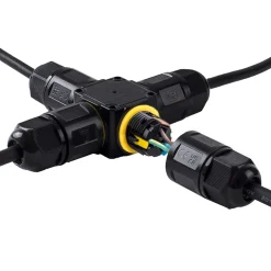 Conector impermeable en X - 3P - IP68 - 0,5-2,5mm² - 24A - T105