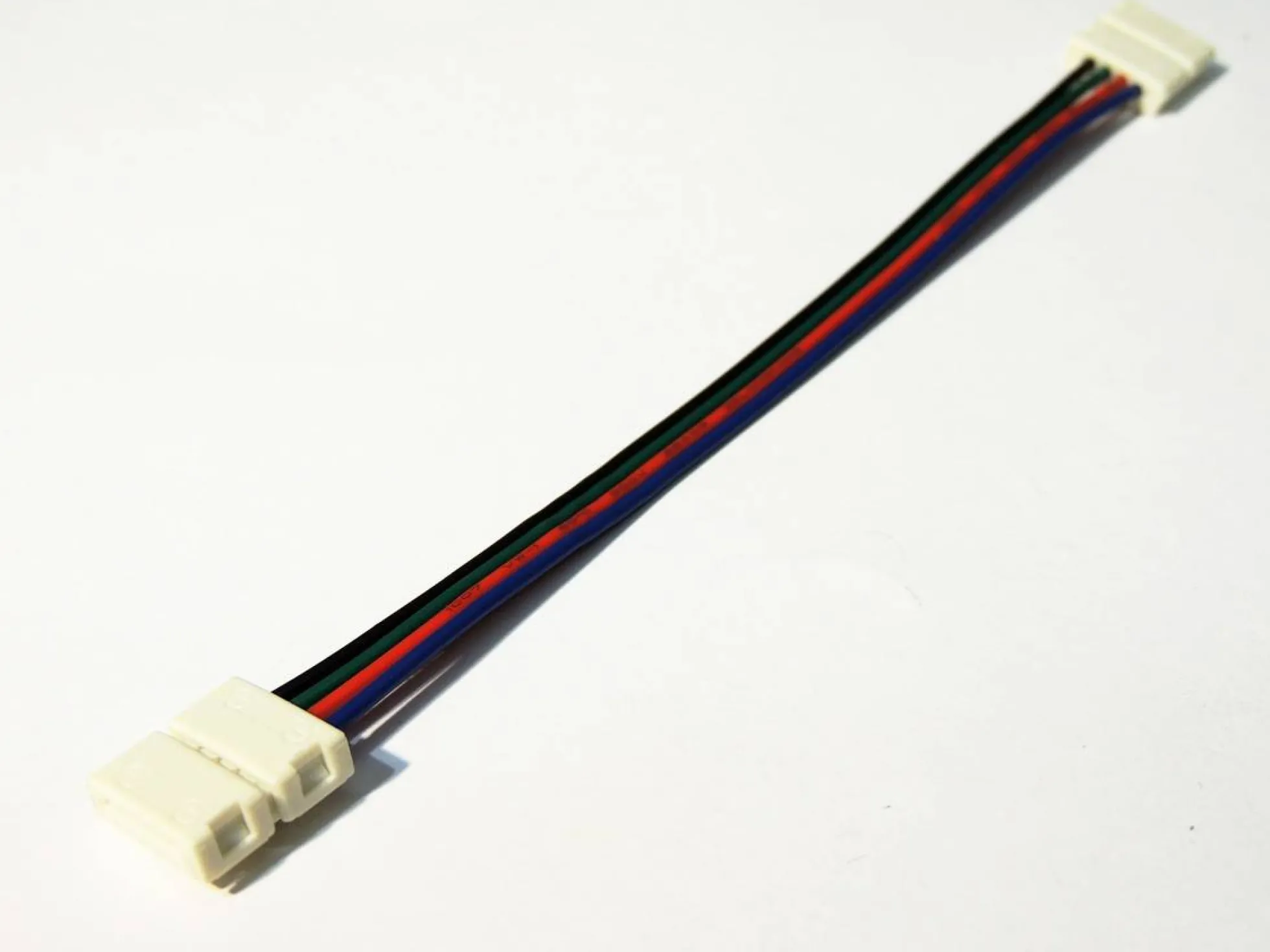 Conector para tiras 12V RGB con cable
