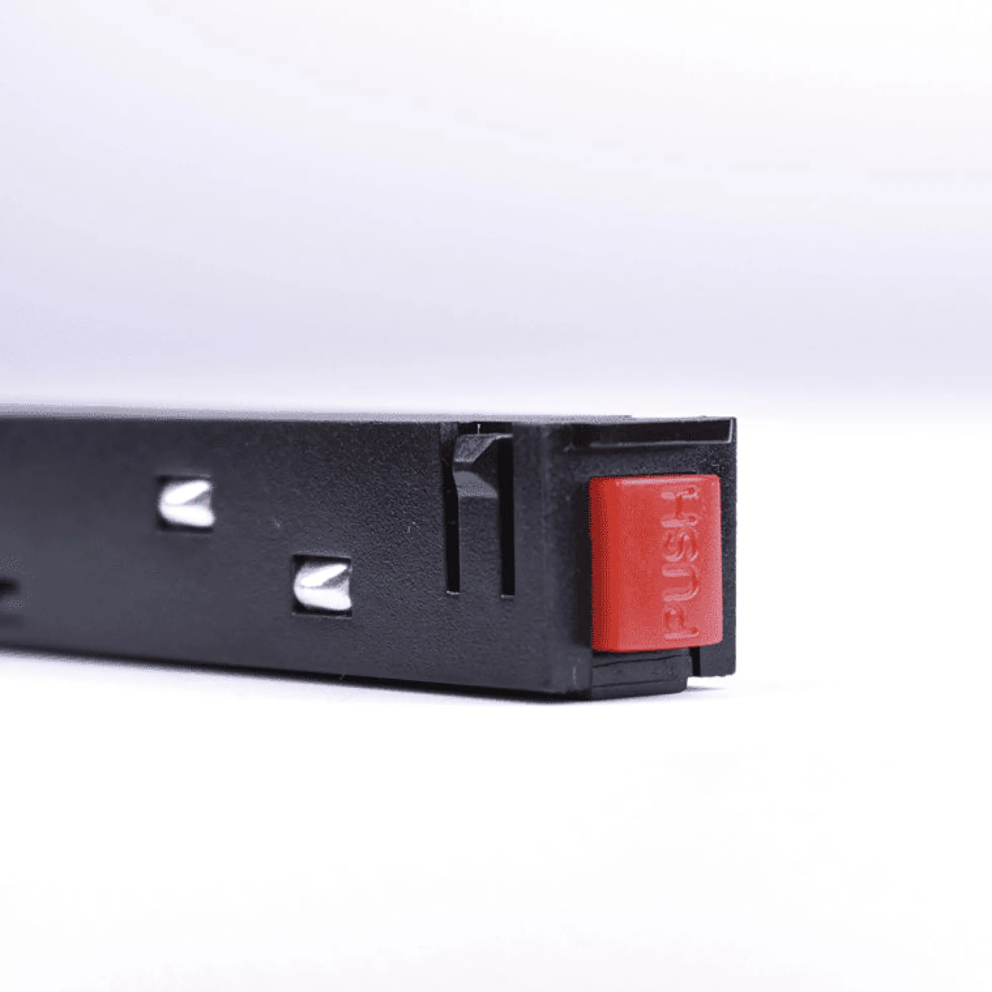 Conector recto de unión para carriles magnéticos 20mm
