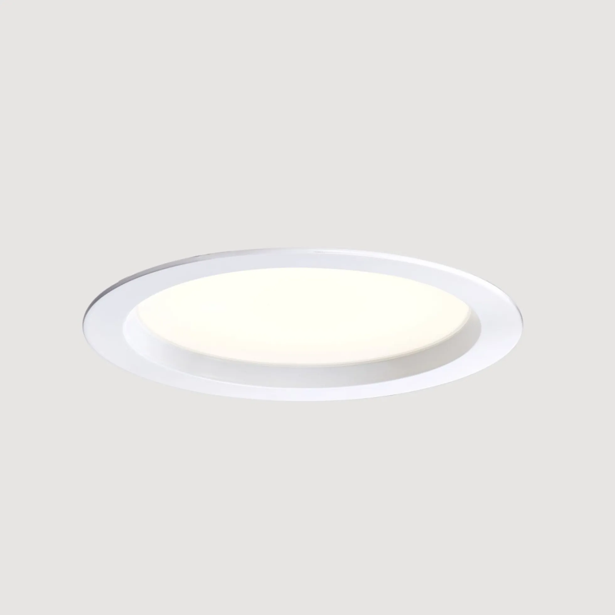 Downlight LED CCT de alta eficiencia- 40W - Driver Lifud - Corte Ø 200-220mm IP54