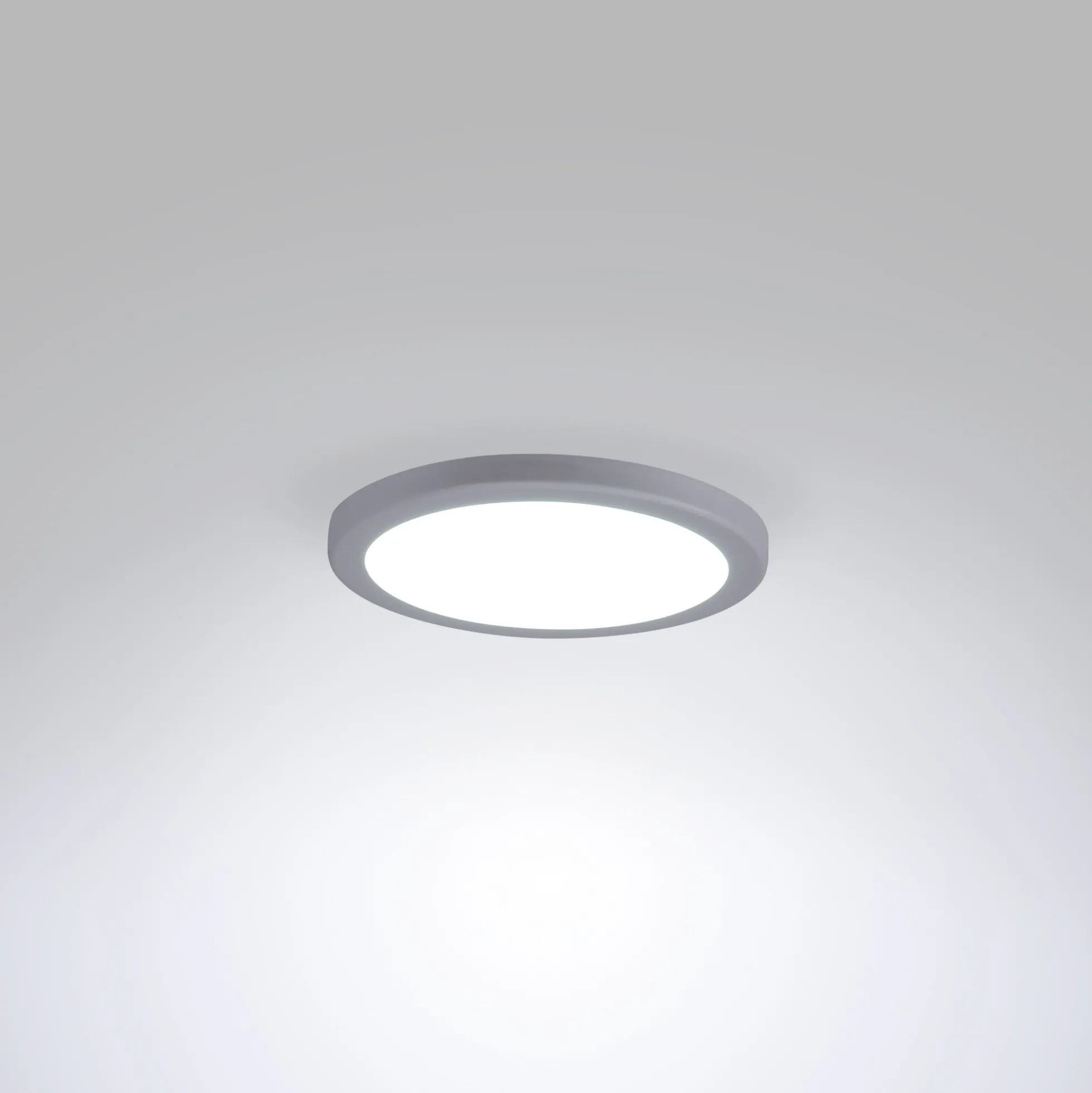 Downlight LED circular empotrable 8W - Diámetro de corte ajustable: Ø 50-90mm