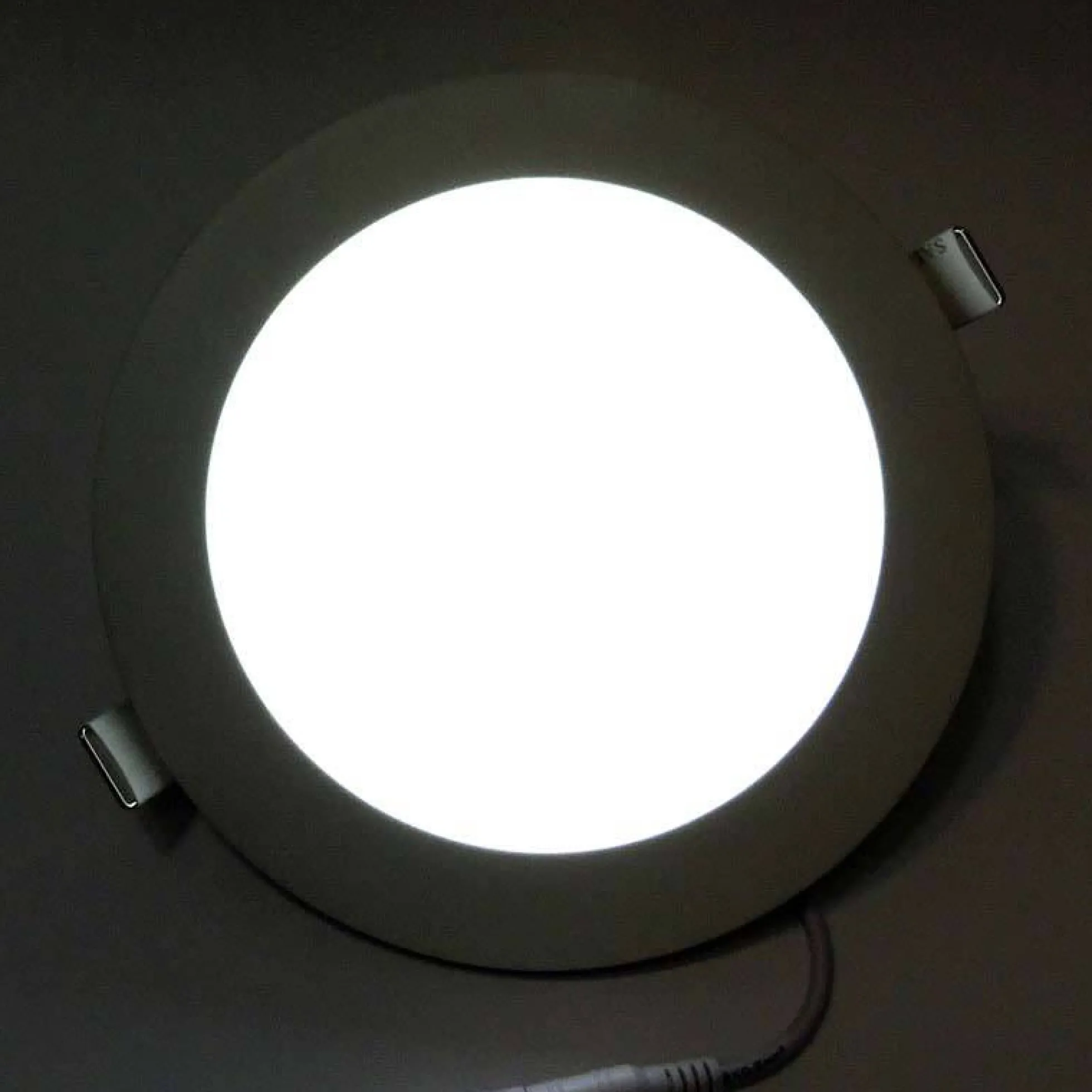 Downlight LED empotrable circular SLIM 12W - Corte Ø155mm