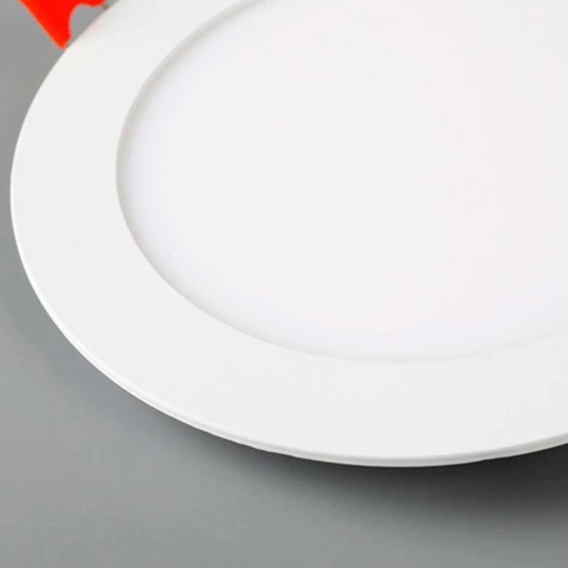 Downlight LED empotrable circular SLIM 12W - Corte Ø155mm