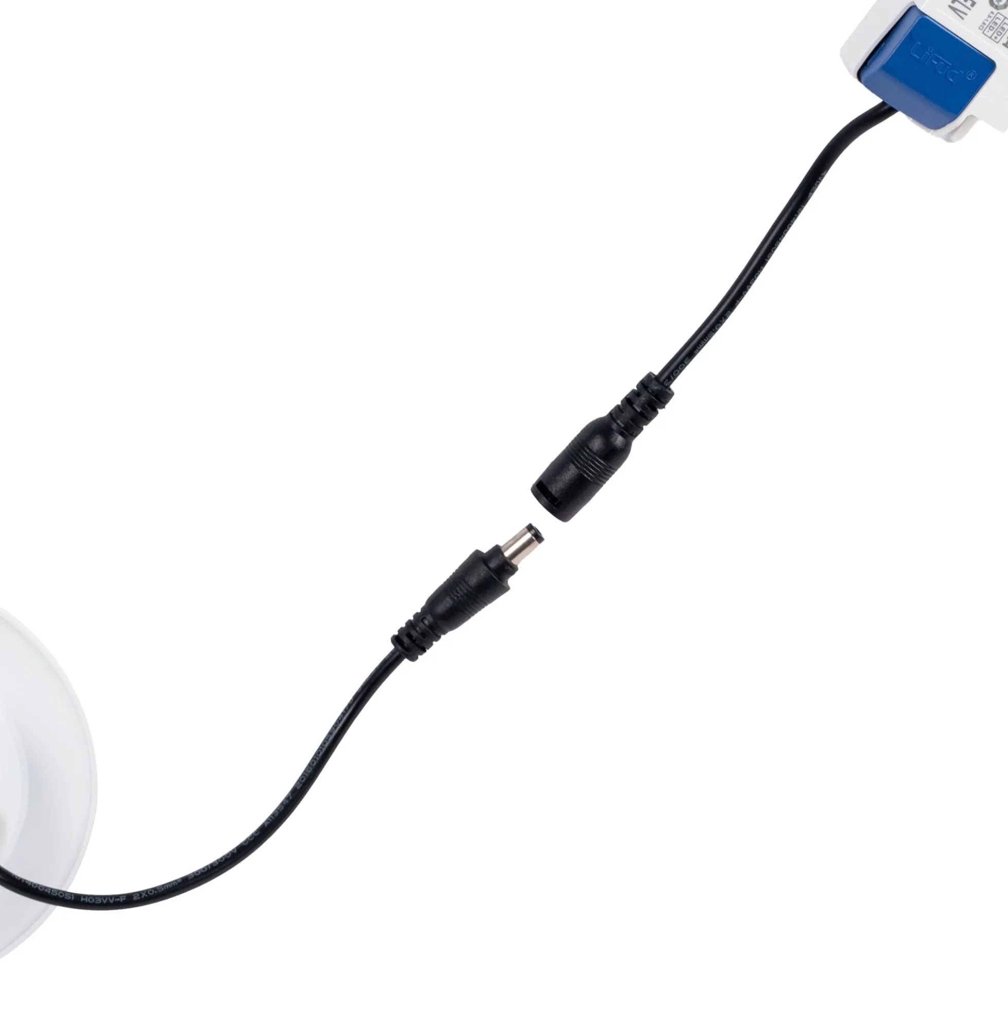 Downlight LED PRO 7W - CCT - 148lm/W - IP54 - UGR19 - Corte ø75mm