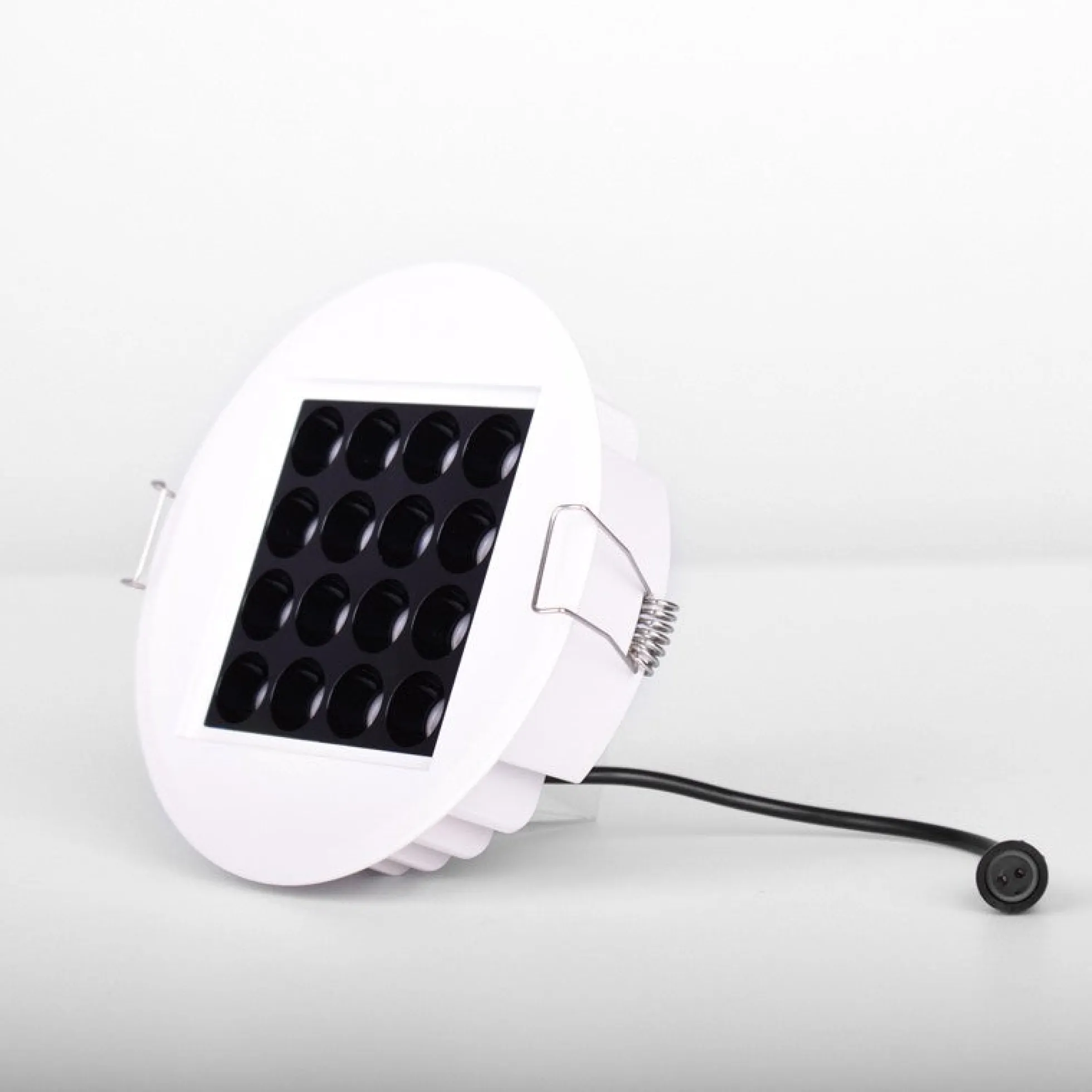 Downlight Led 18W 24º UGR18 Chip Osram