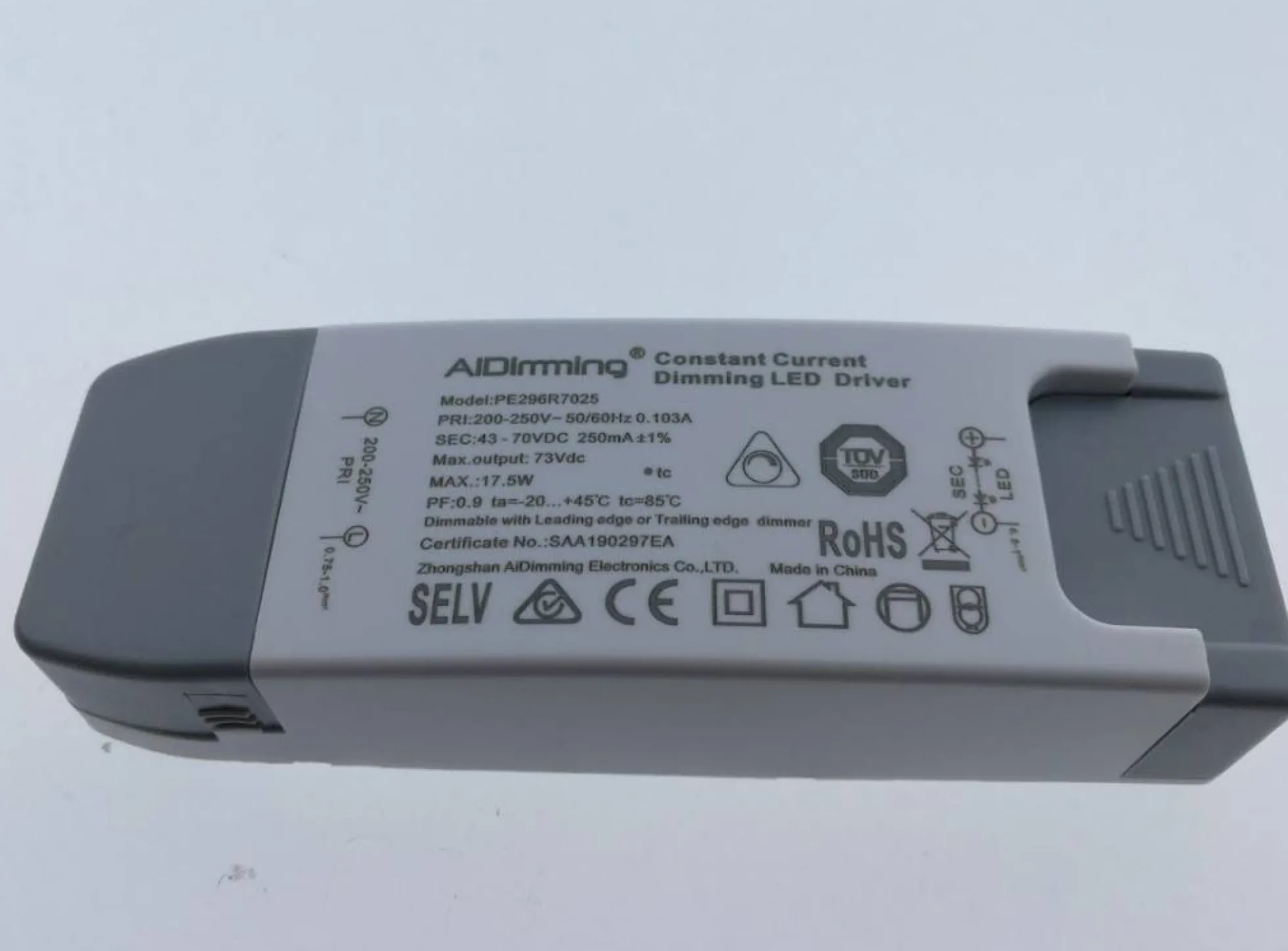 Driver regulable TRIAC corriente constante 43-70V 20W 250mA