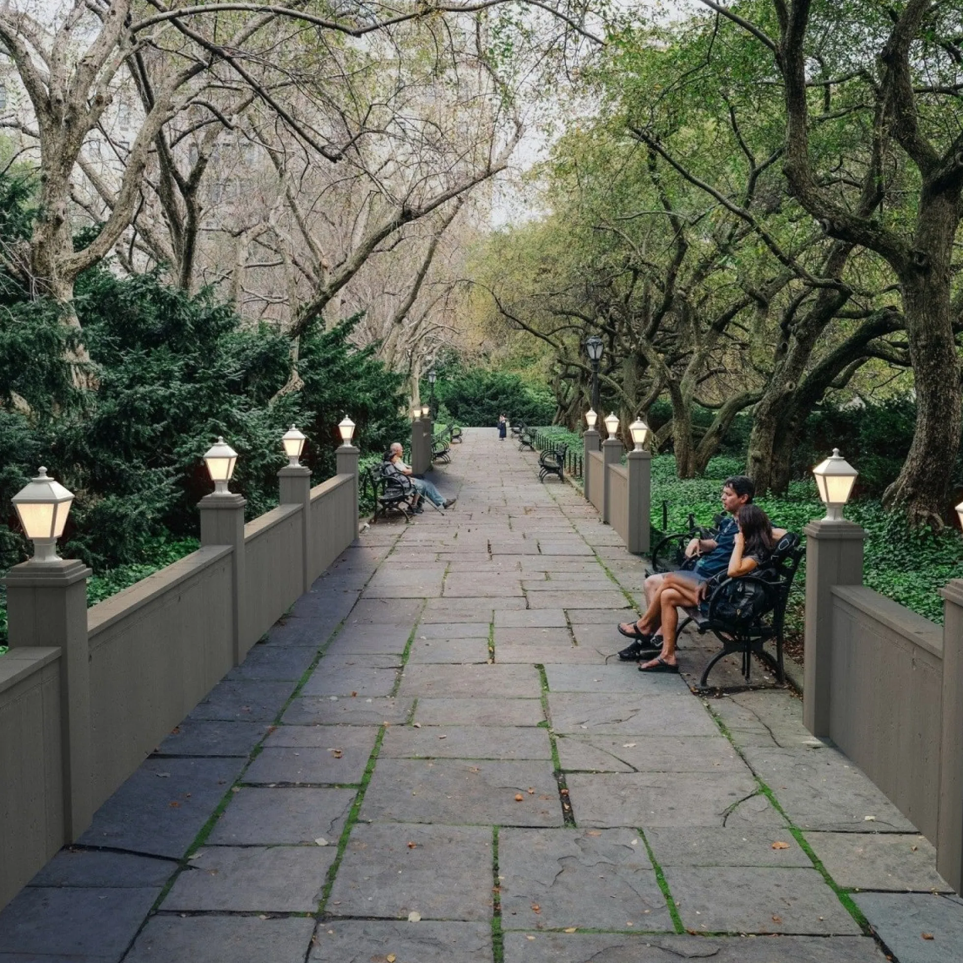 Farol de exterior FUMAGALLI "Mikrolot/Mary" - E27 - Difusor Opal