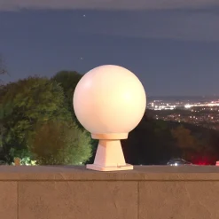 Farol de pie exterior esfera FUMAGALLI 