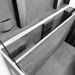 Flight Case para Digital Kiosk 43