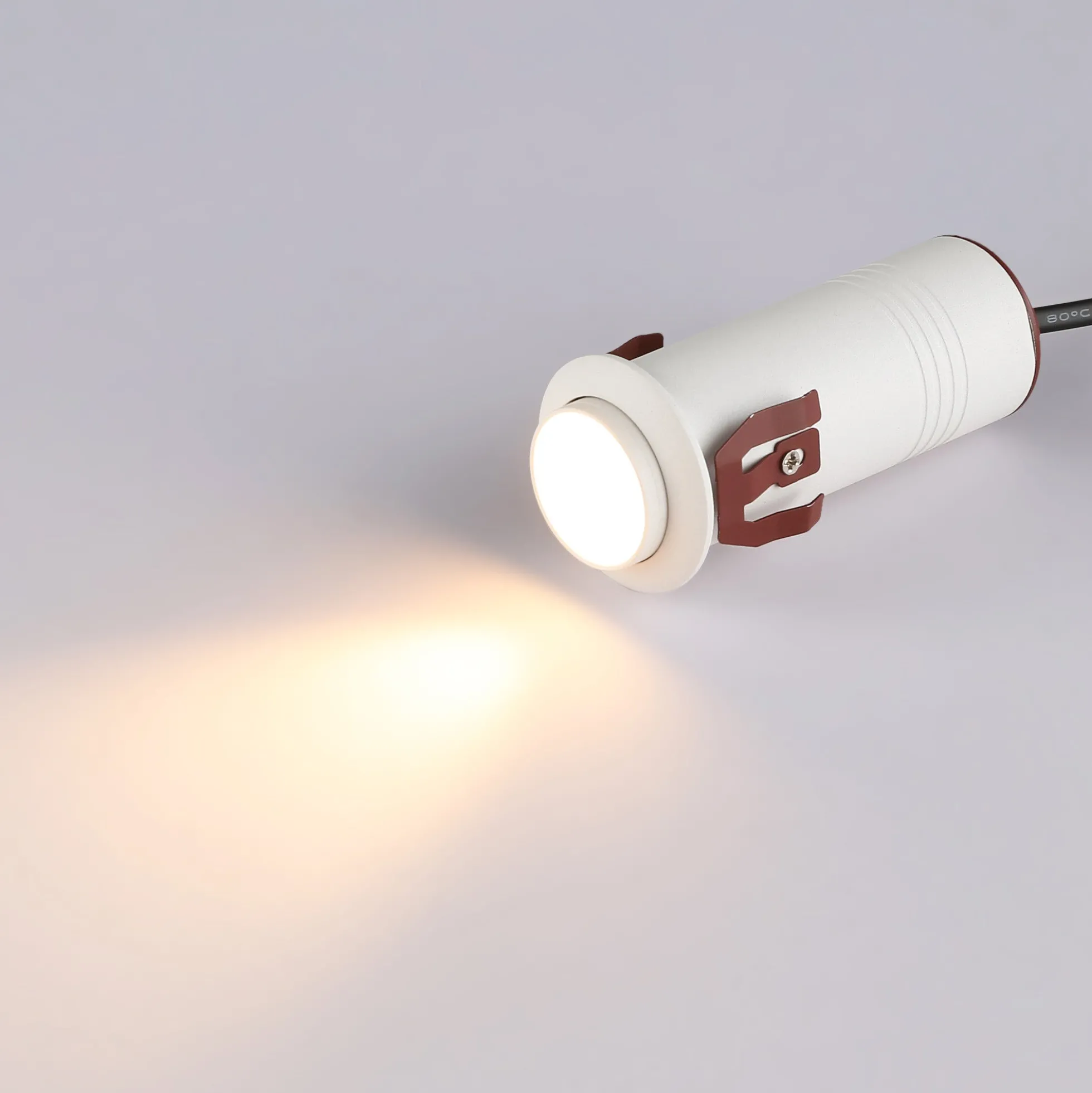 Foco de techo empotrable "ROMI" 7W - Zoom - Chip OSRAM - 2700K