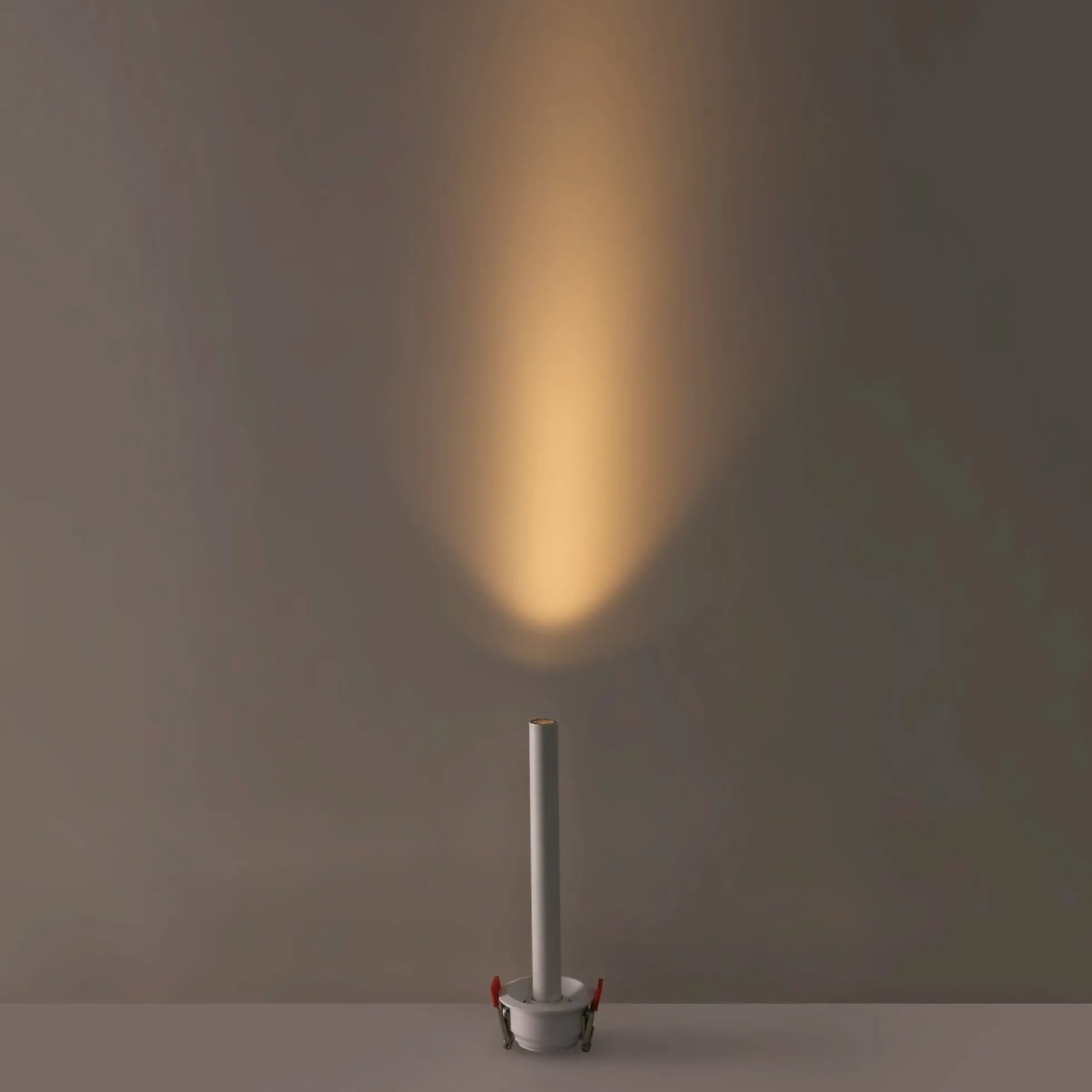 Foco de techo LED empotrable 3W - Extensible 500mm - Orientable - Chip OSRAM - 2700K