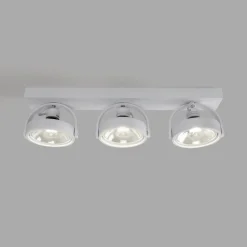Foco de techo triple orientable