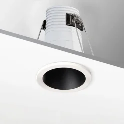 Foco LED empotrable - Chip Cree - Bajo UGR - 2700K - 3W