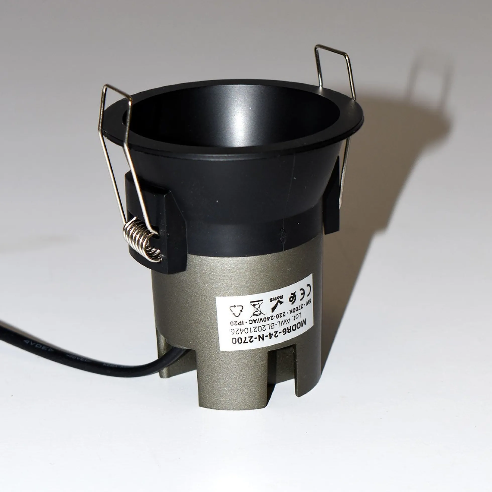Foco LED empotrable 6W "KOPPA"- Óptica 15º - Corte Ø 65mm - Bajo UGR