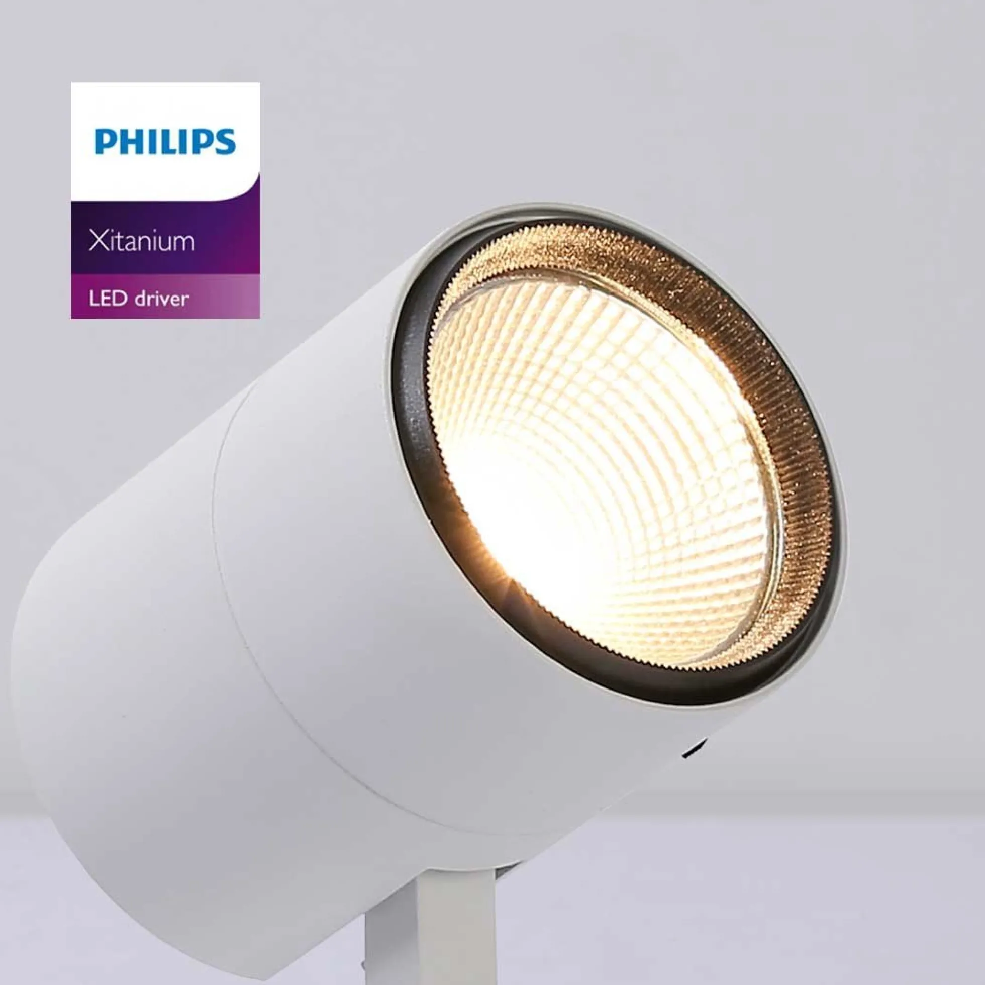 Foco LED para carril trifásico CCT 42W - CRI 95 - Driver Philips Xitanium integrado