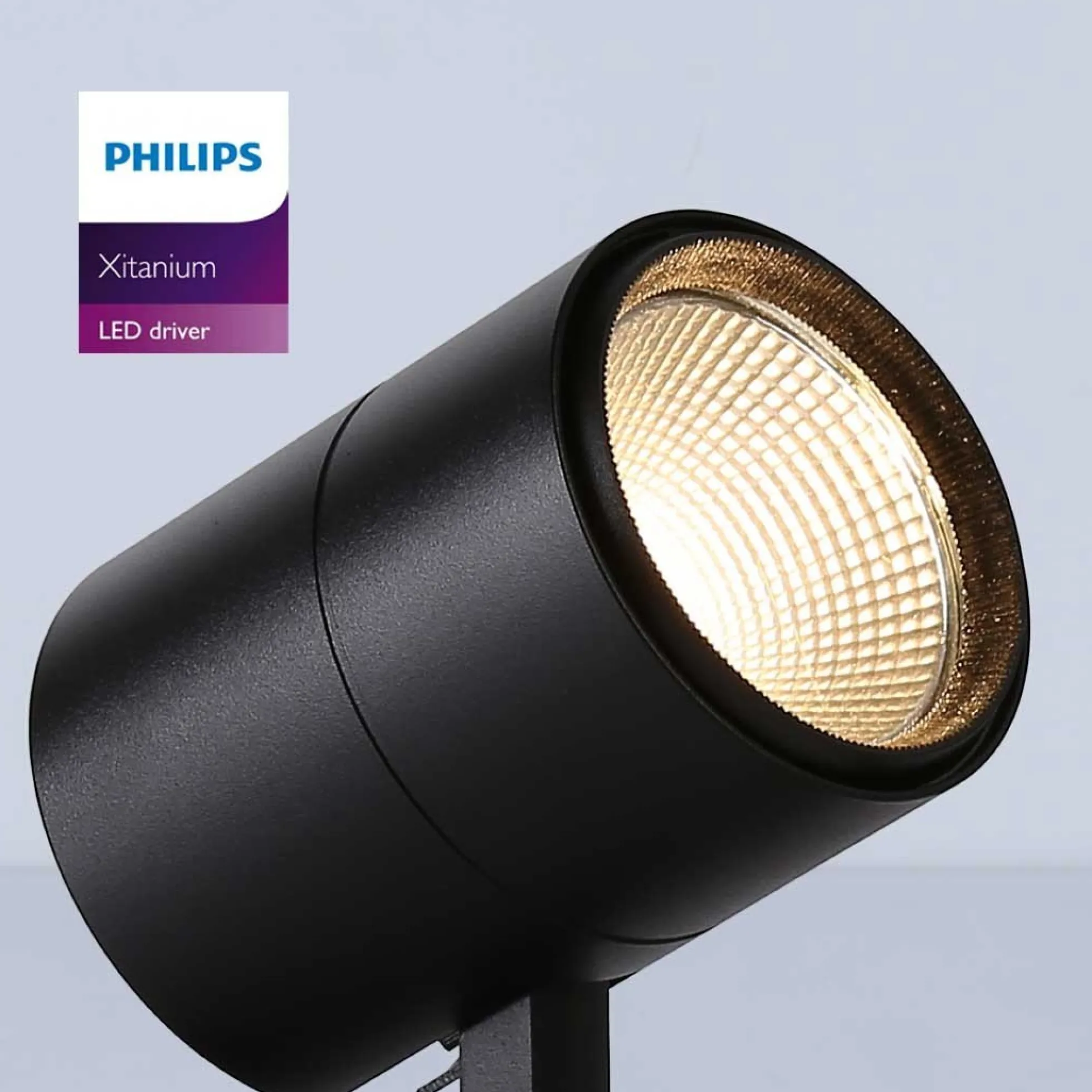 Foco LED para carril trifásico CCT 42W - CRI 95 - Driver Philips Xitanium integrado