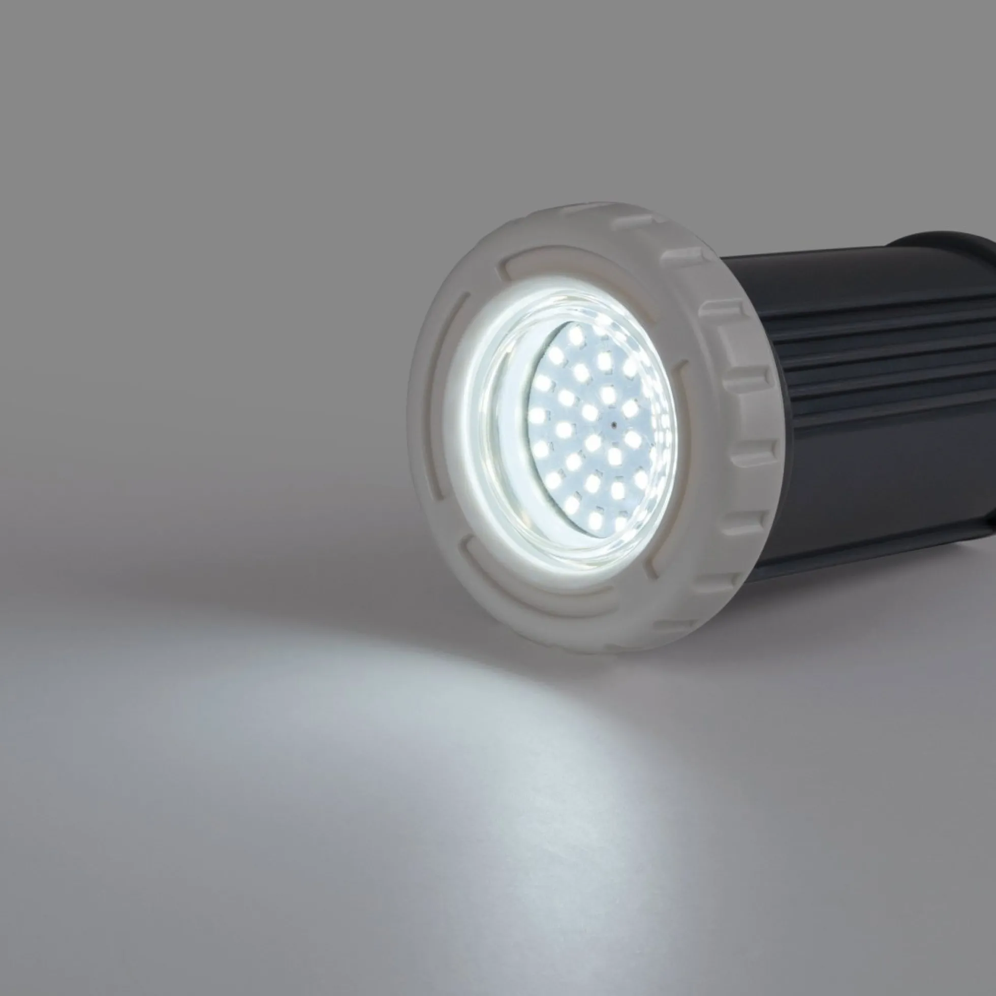 Foco LED sumergible para piscina - 12V AC - 3W - IP68 - Ø94mm