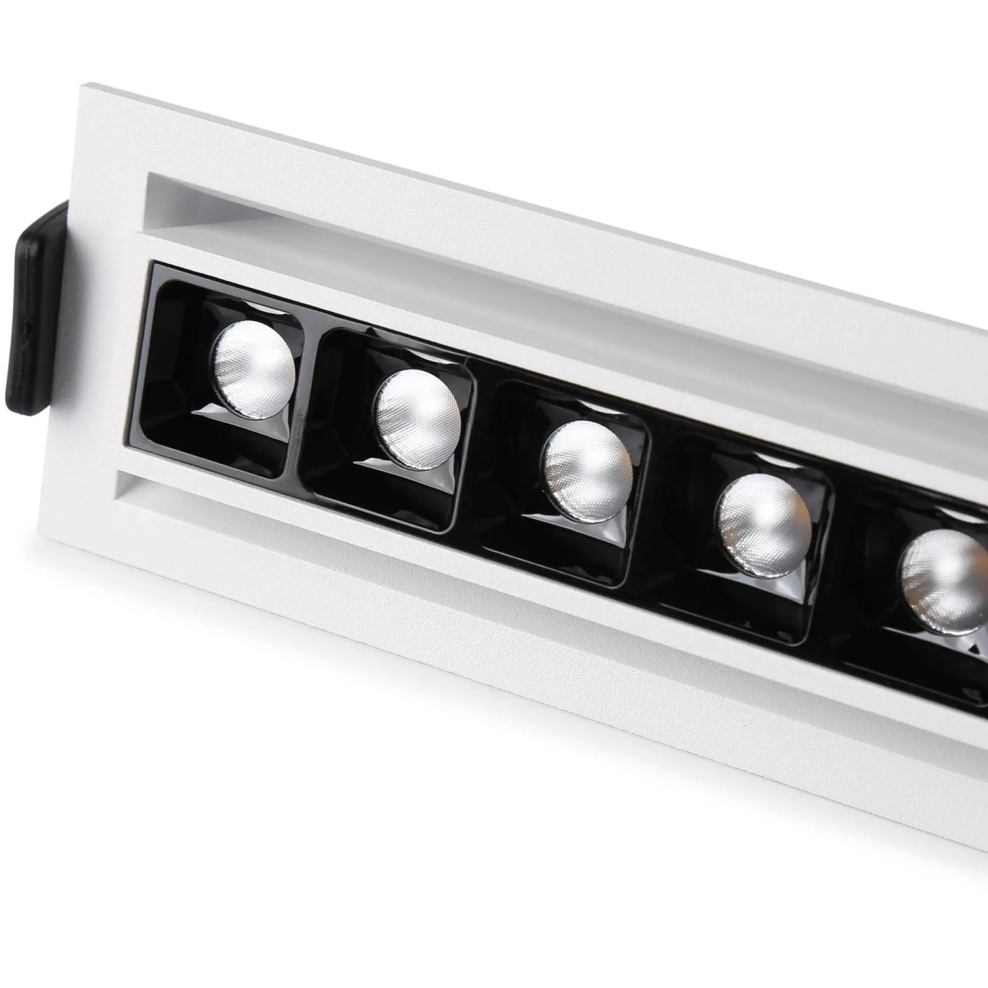 Foco lineal LED empotrable 20W - Orientable - UGR18 - CRI90 - Chip OSRAM - 2800K