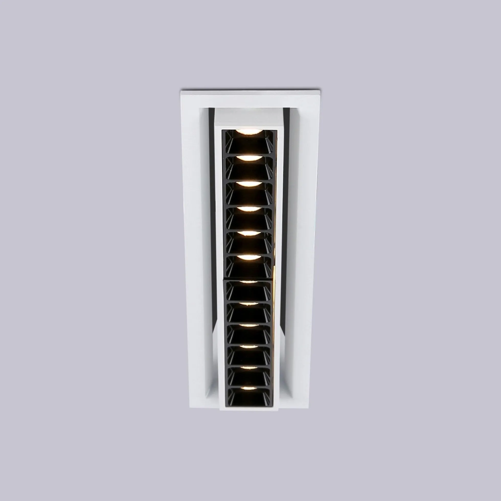 Foco lineal LED empotrable 20W - Orientable - UGR18 - CRI90 - Chip OSRAM - 2800K