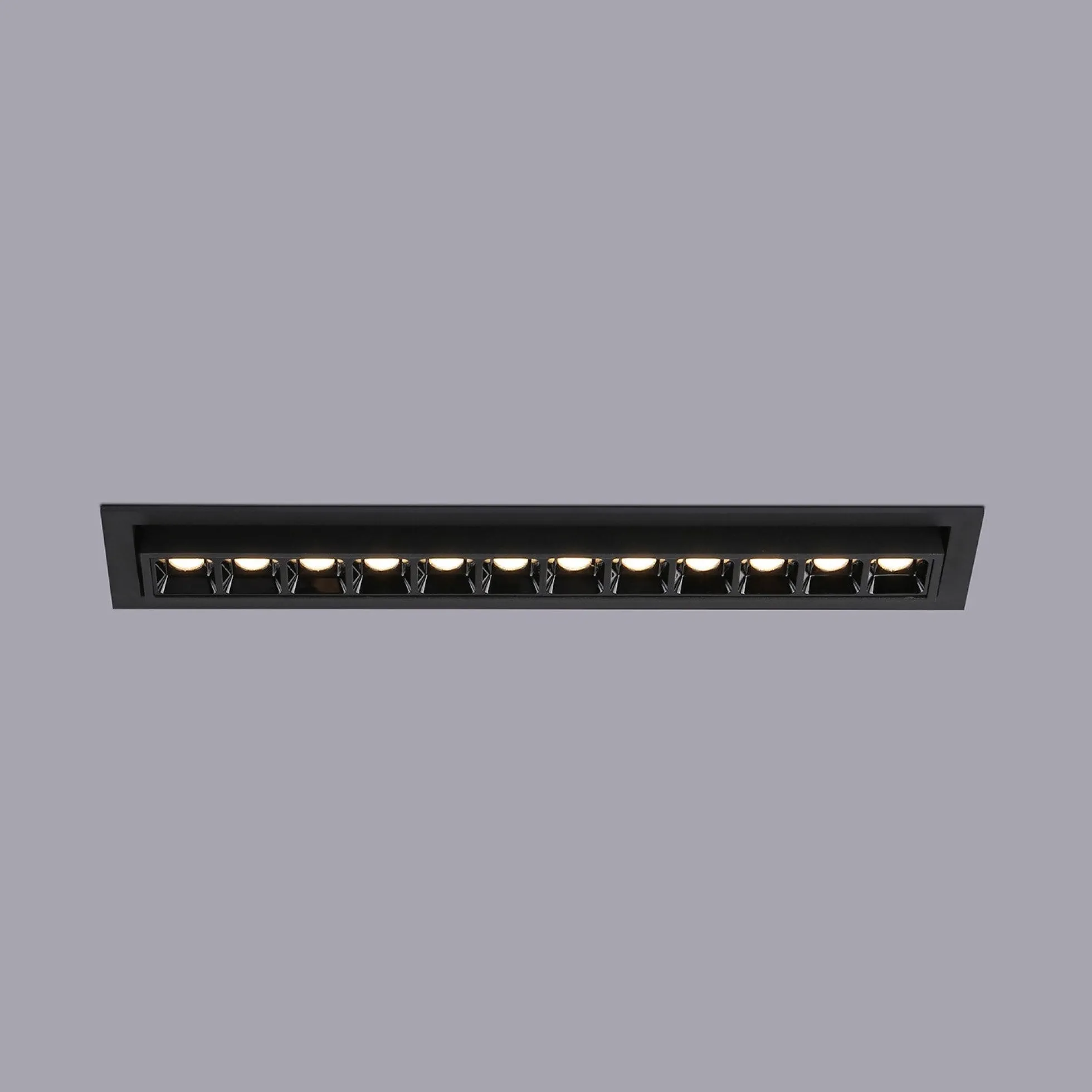 Foco lineal LED empotrable 20W - Orientable - UGR18 - CRI90 - Chip OSRAM - 2800K