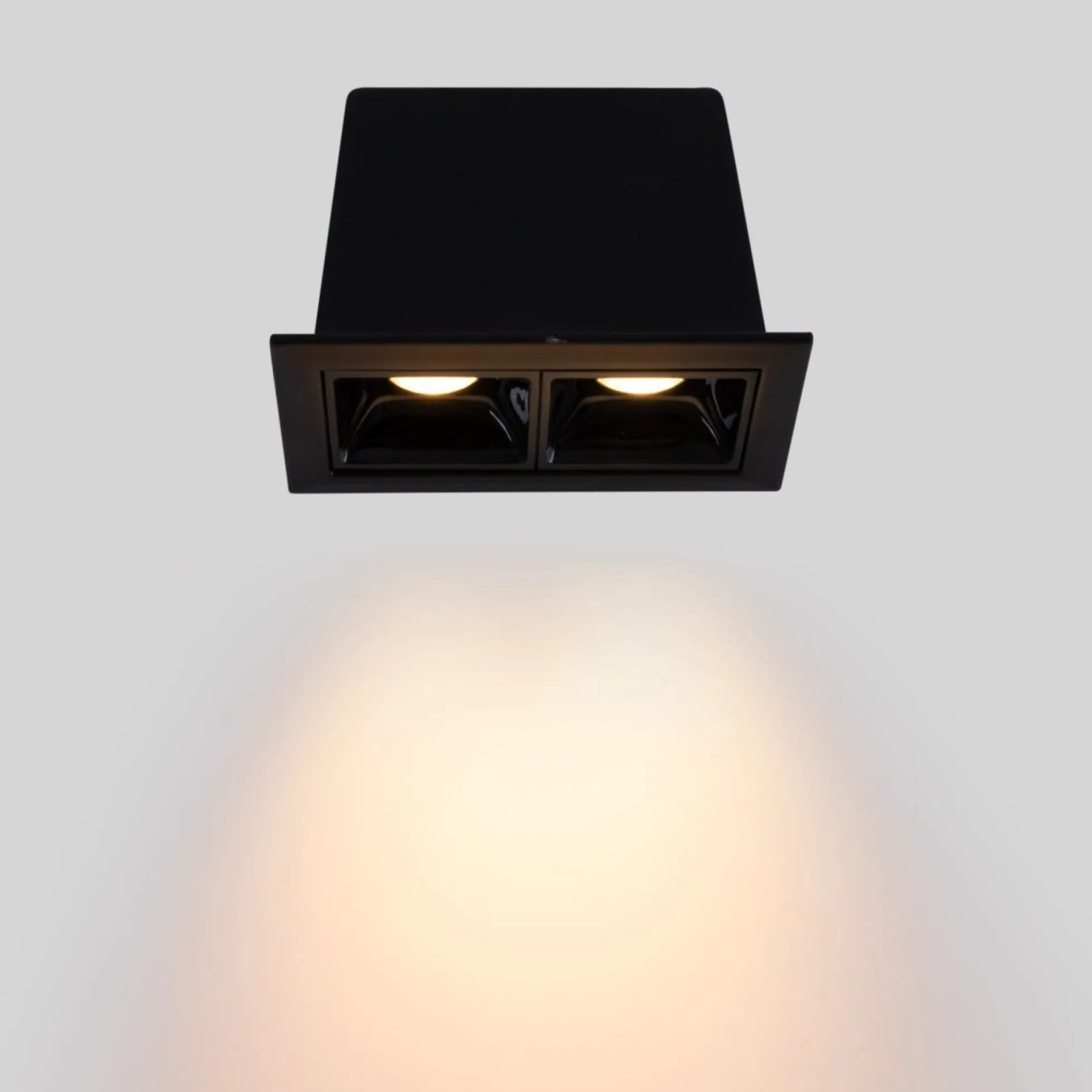 Foco lineal LED empotrable 4W - UGR18 - CRI90 - Chip OSRAM