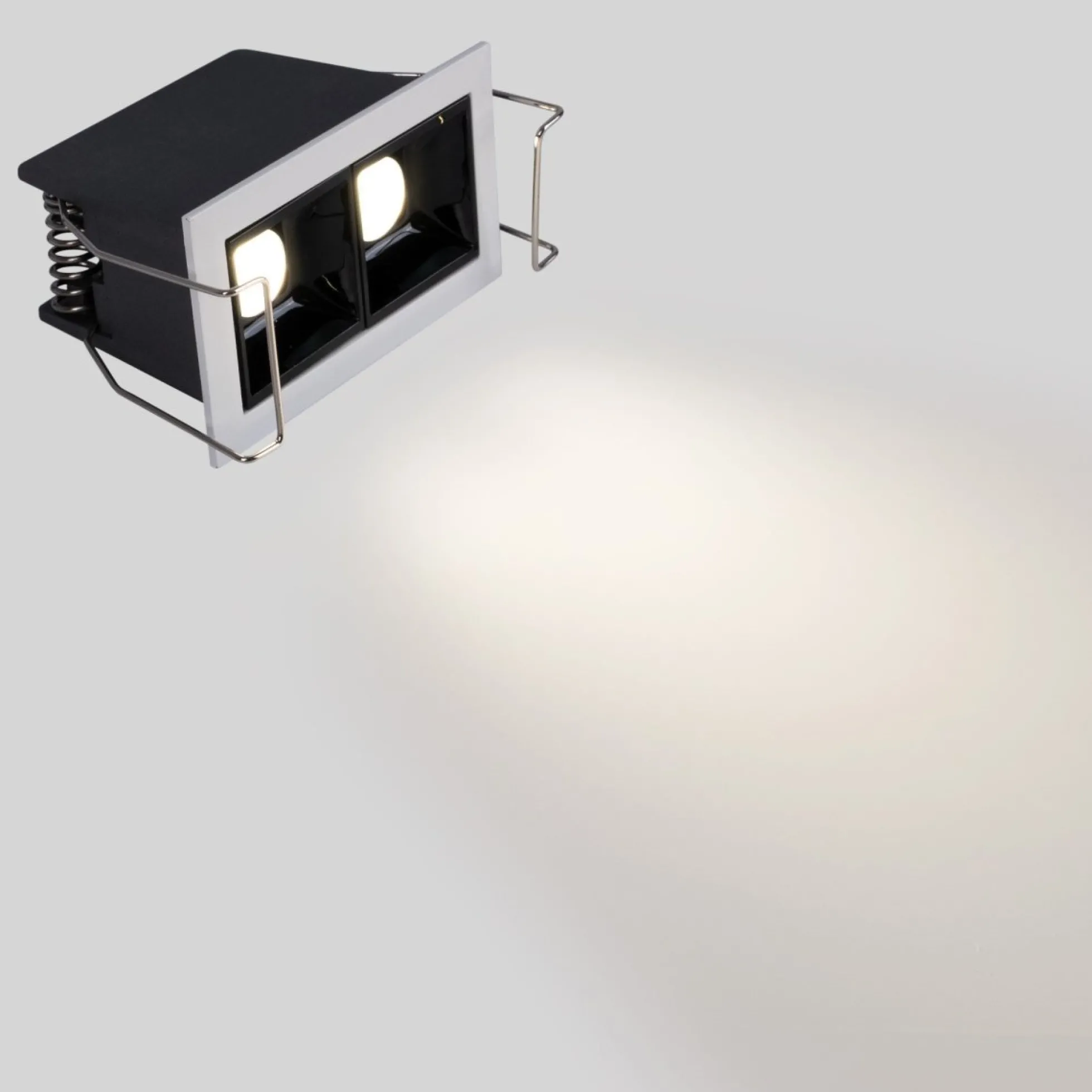 Foco lineal LED empotrable 4W - UGR18 - CRI90 - Chip OSRAM