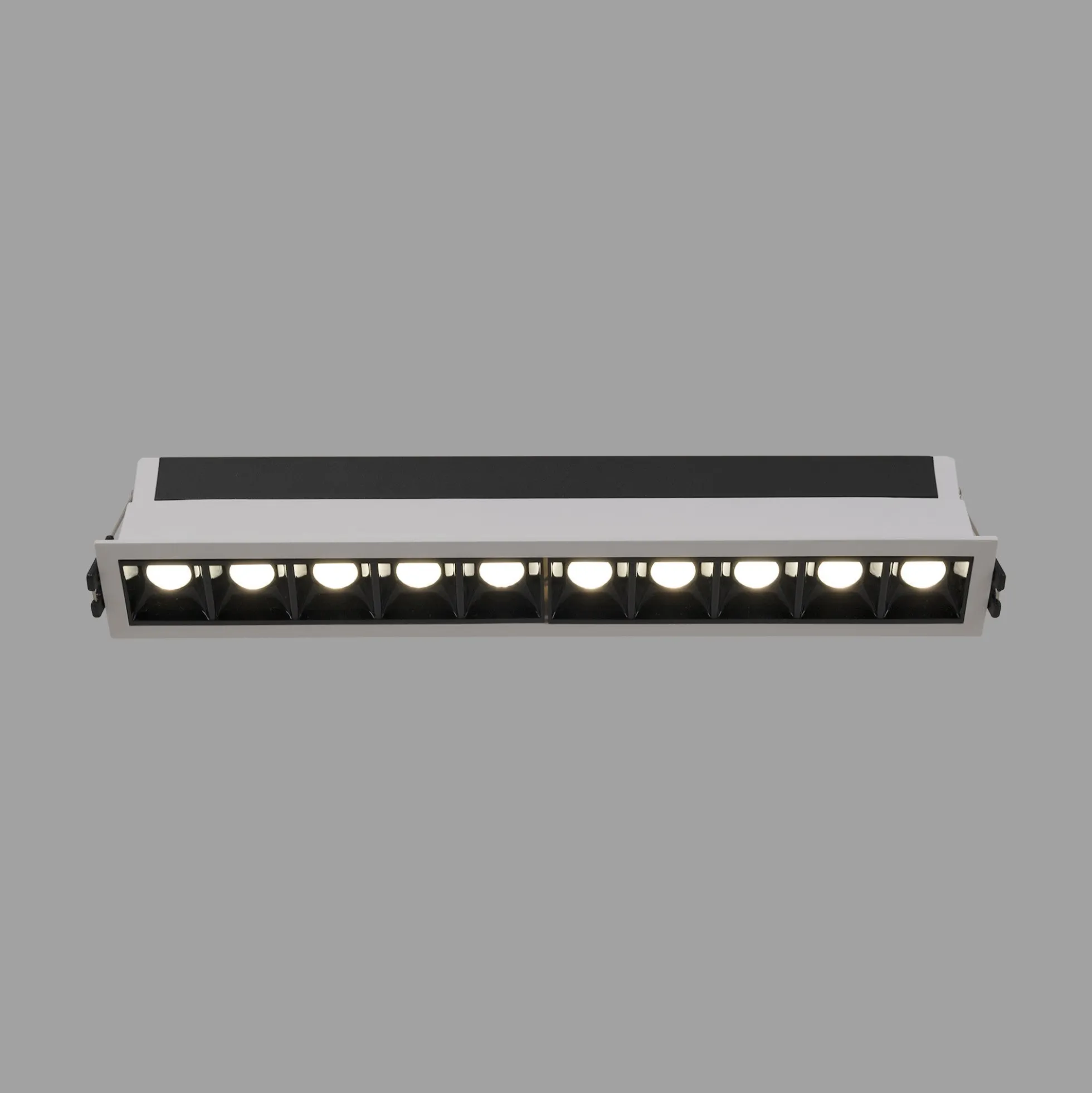 Foco lineal LED empotrable 14W - UGR18 - CRI90 - Driver LIFUD