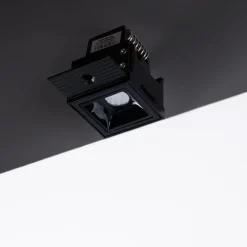Foco lineal LED trimless / integración - 2W - UGR18 - CRI90