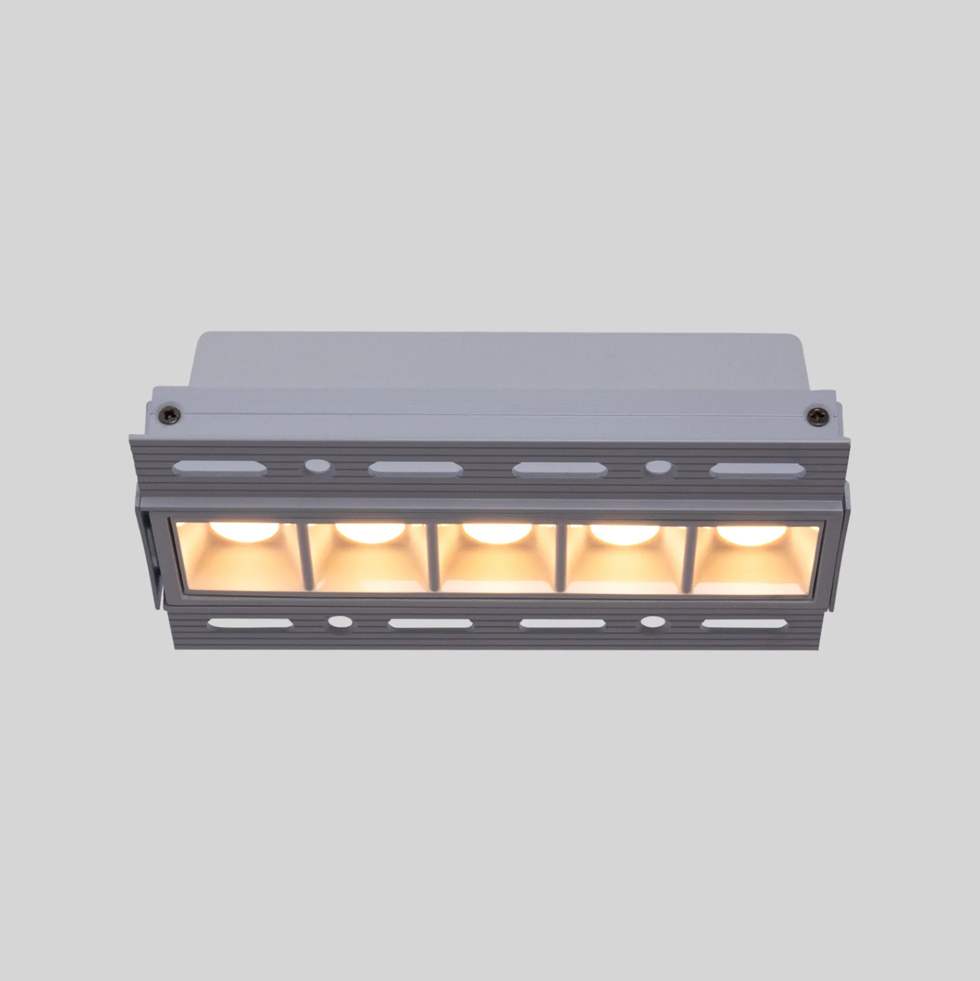 Foco lineal LED trimless / integración - 12W - UGR18 - CRI90