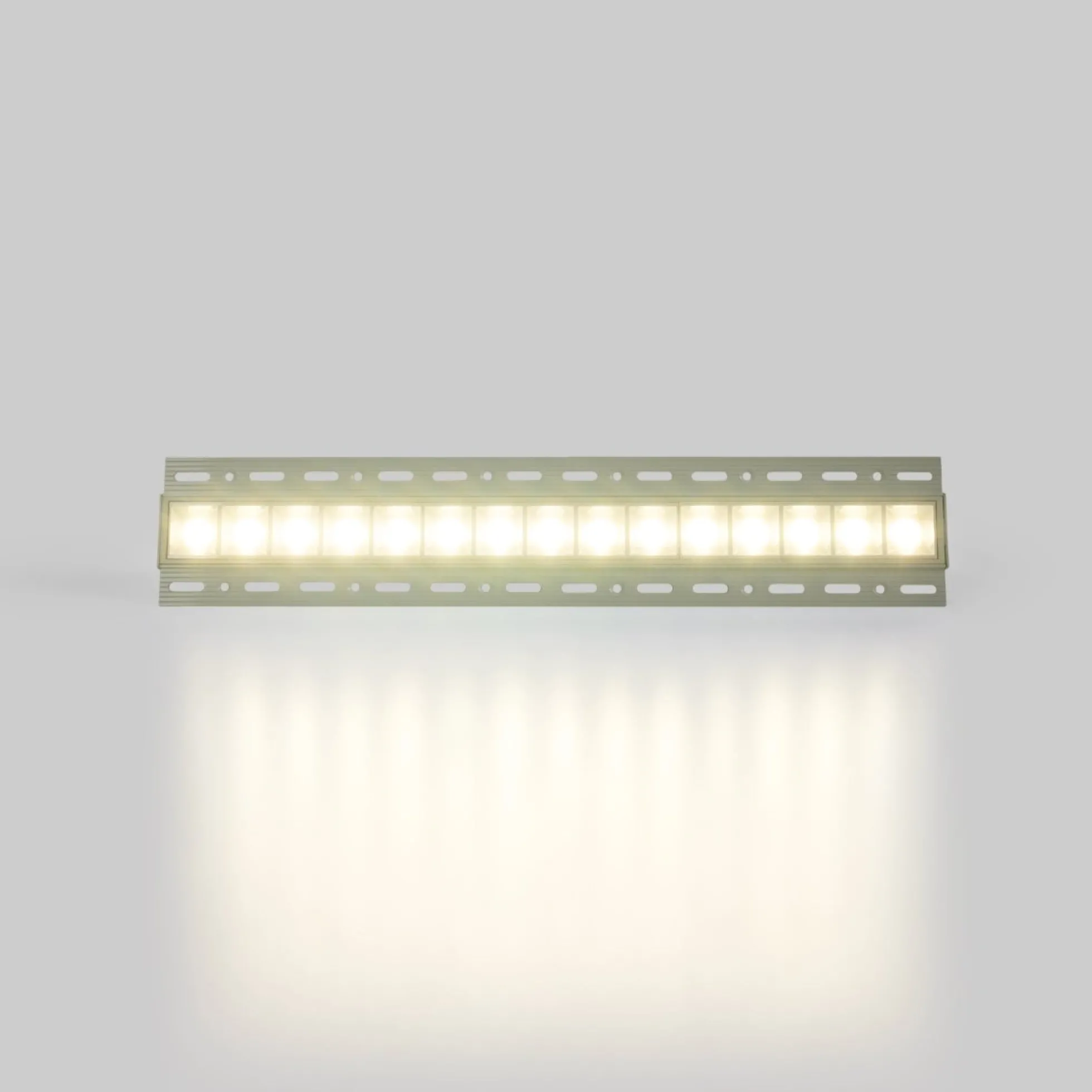 Foco lineal LED trimless / integración - 30W - UGR18 - CRI90
