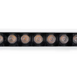 Foco lineal orientable para carril magnético 48V- 12W - Chip OSRAM  - UGR18