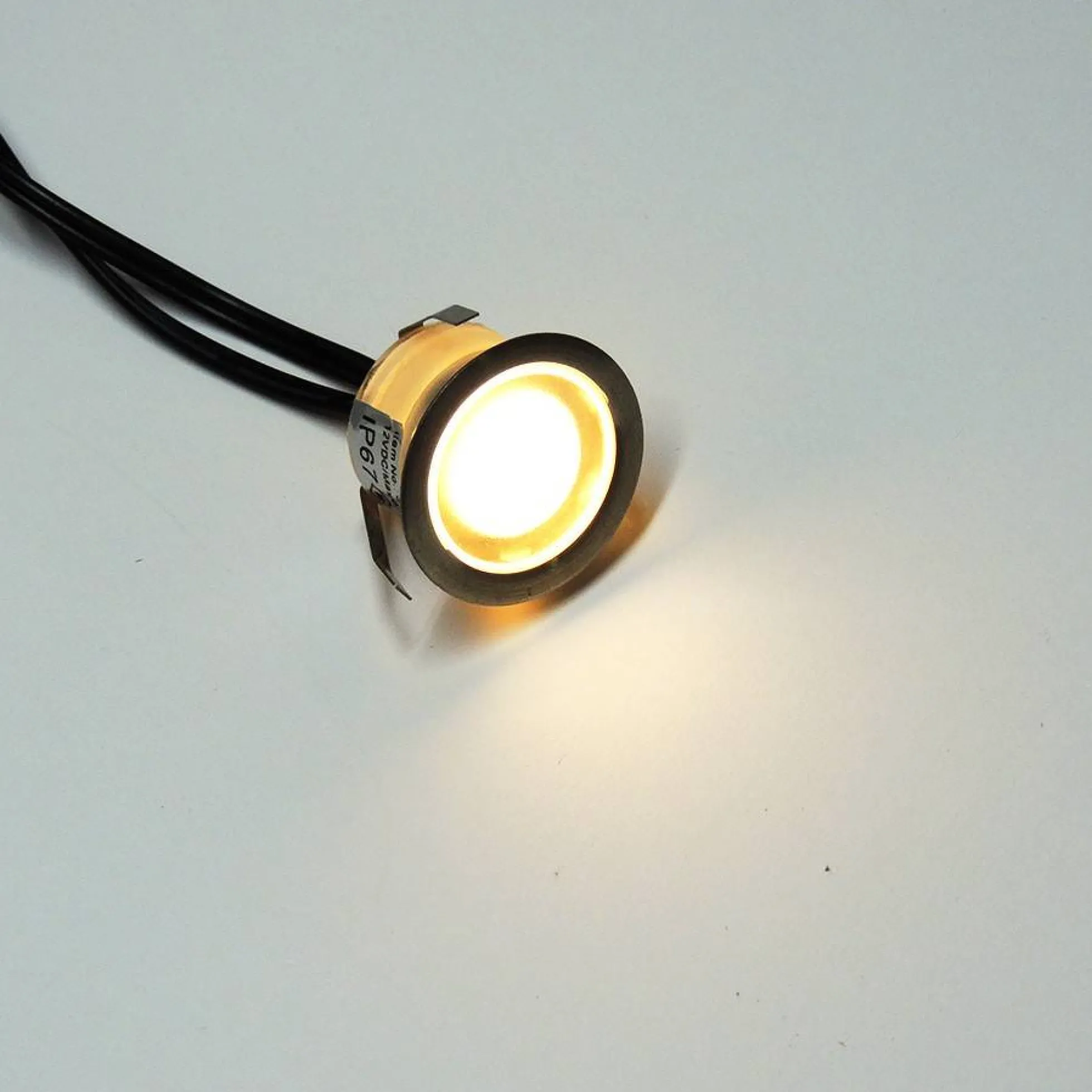 Kit 6 focos LED empotrables en suelo 0,3W 12V-DC IP67