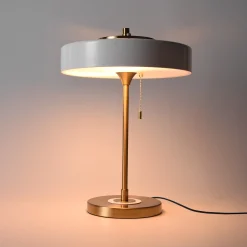 Lampara de mesa de diseño 