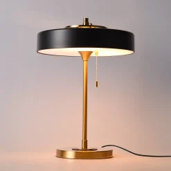 Lampara de mesa de diseño 