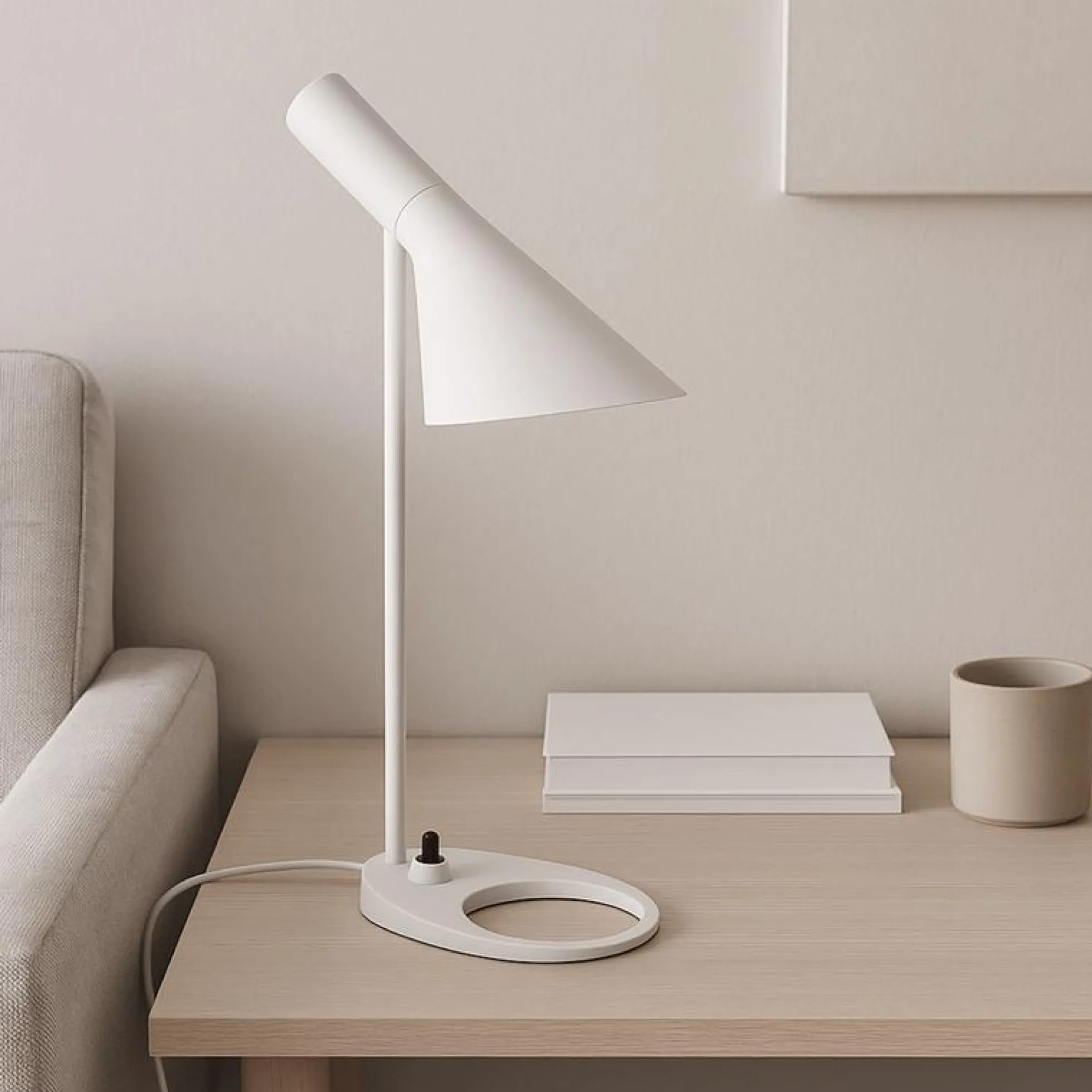 Lampara de mesa de diseño "Marlene"