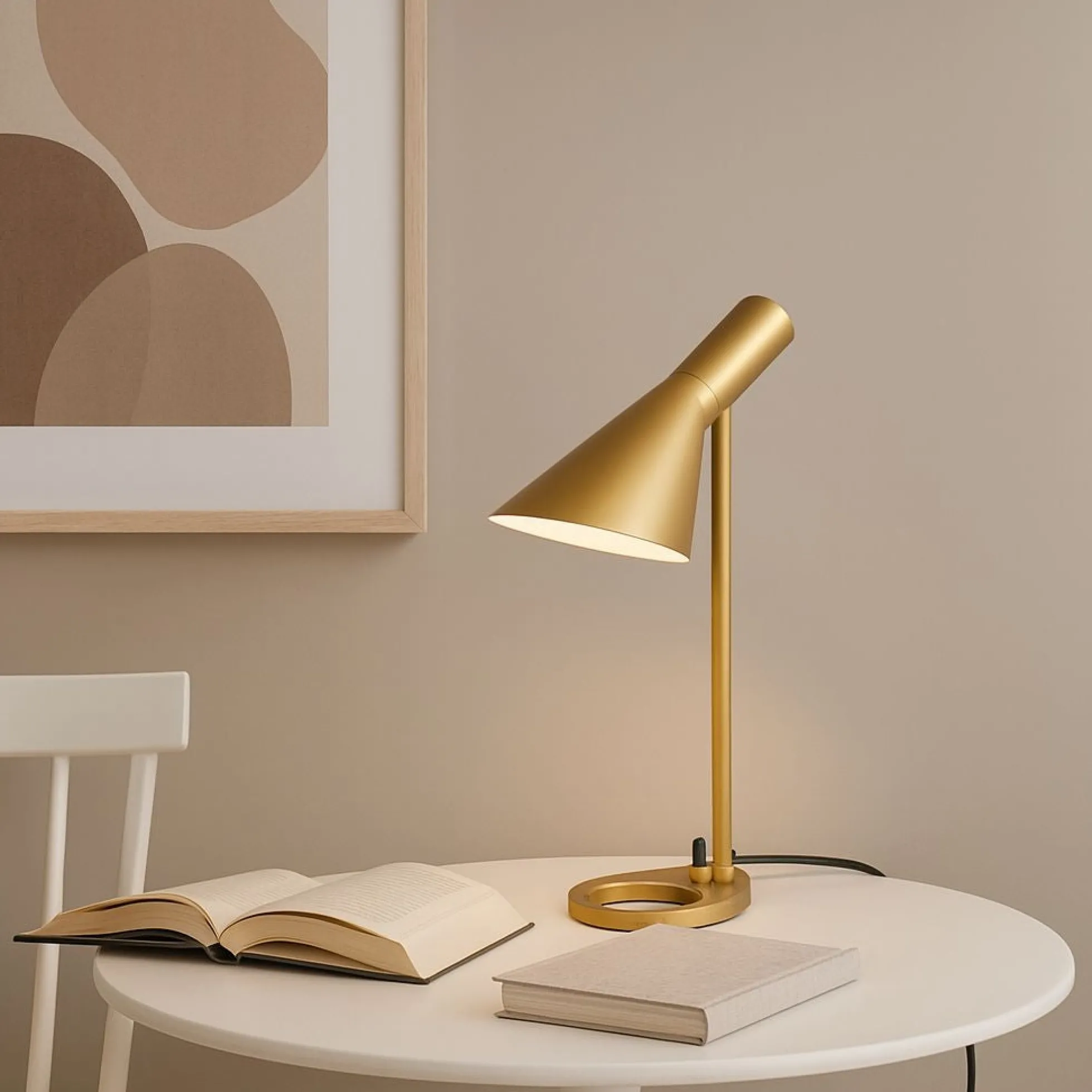 Lampara de mesa de diseño "Marlene"
