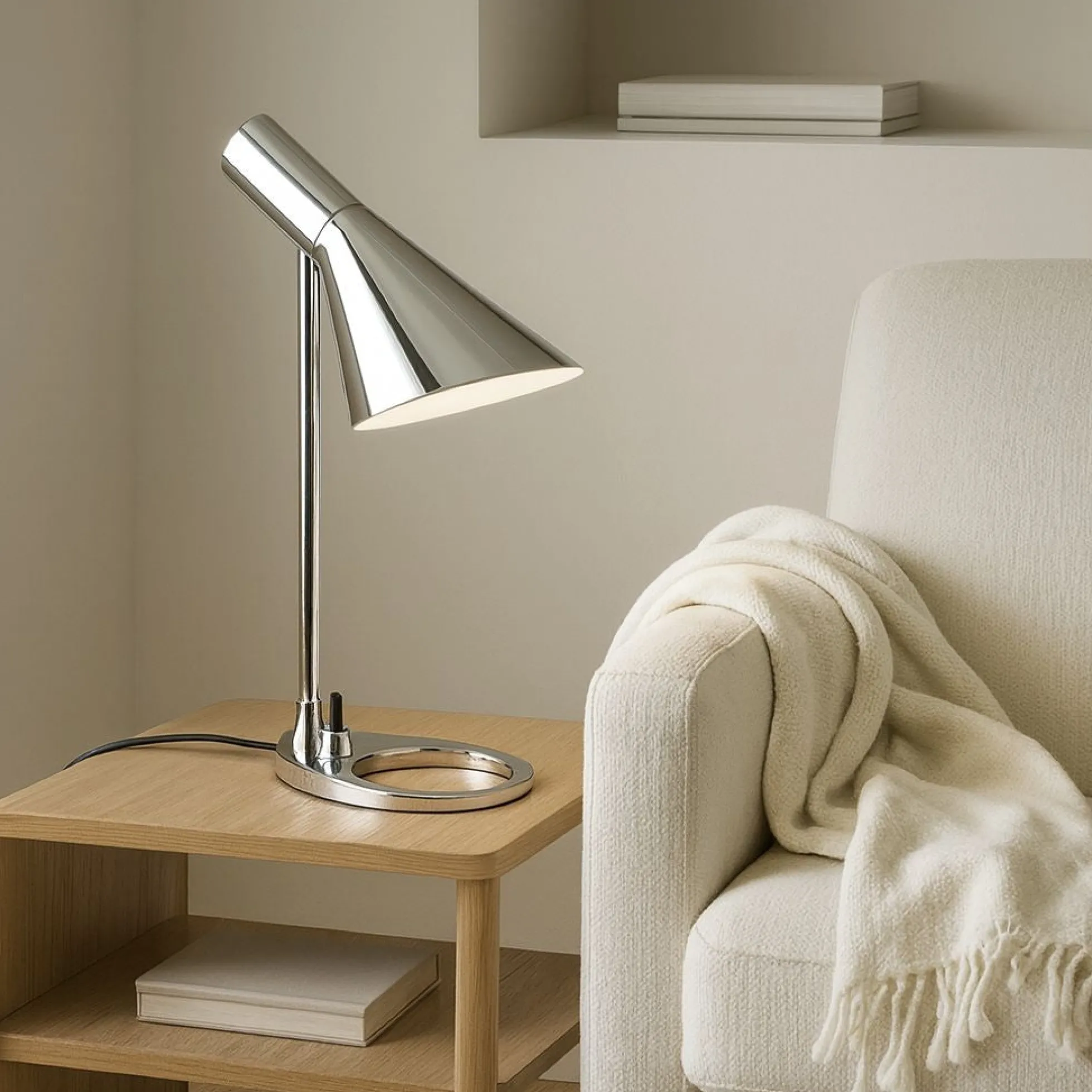 Lampara de mesa de diseño "Marlene"